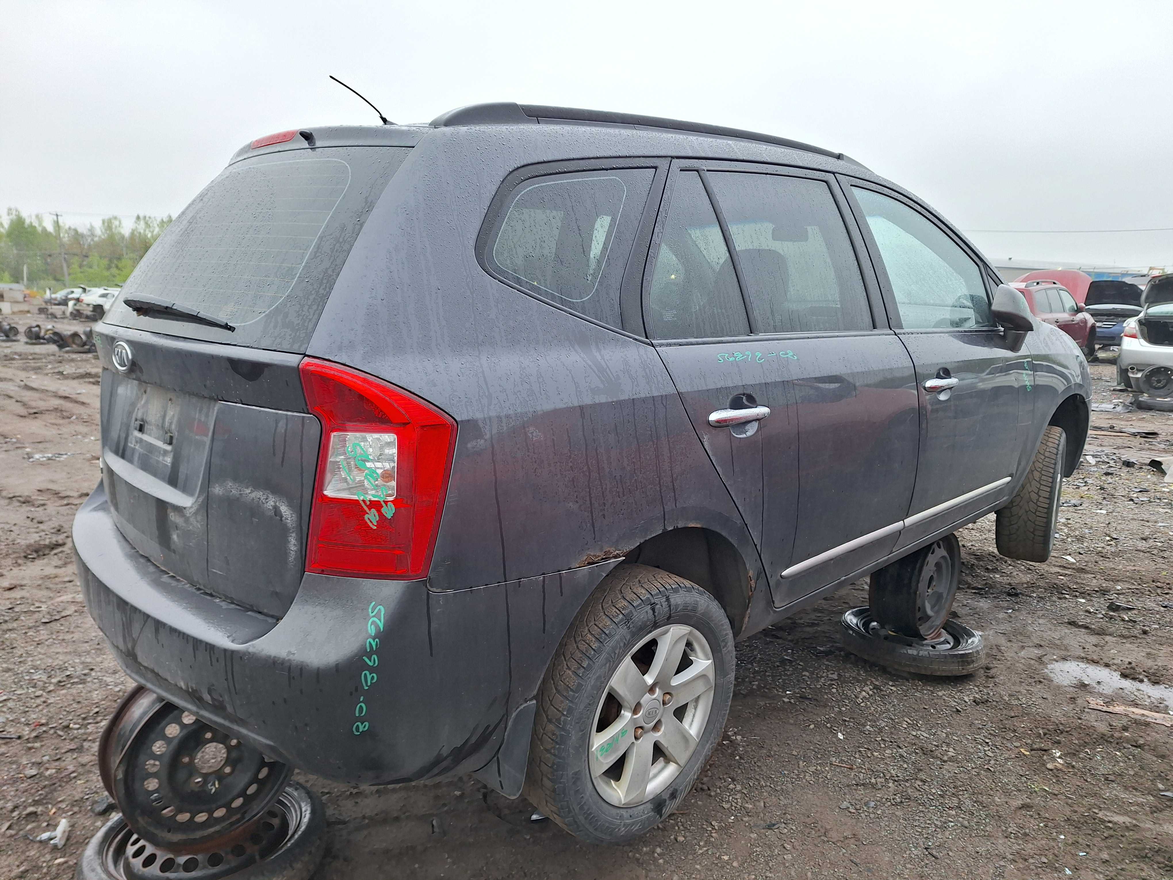 KIA RONDO 2008