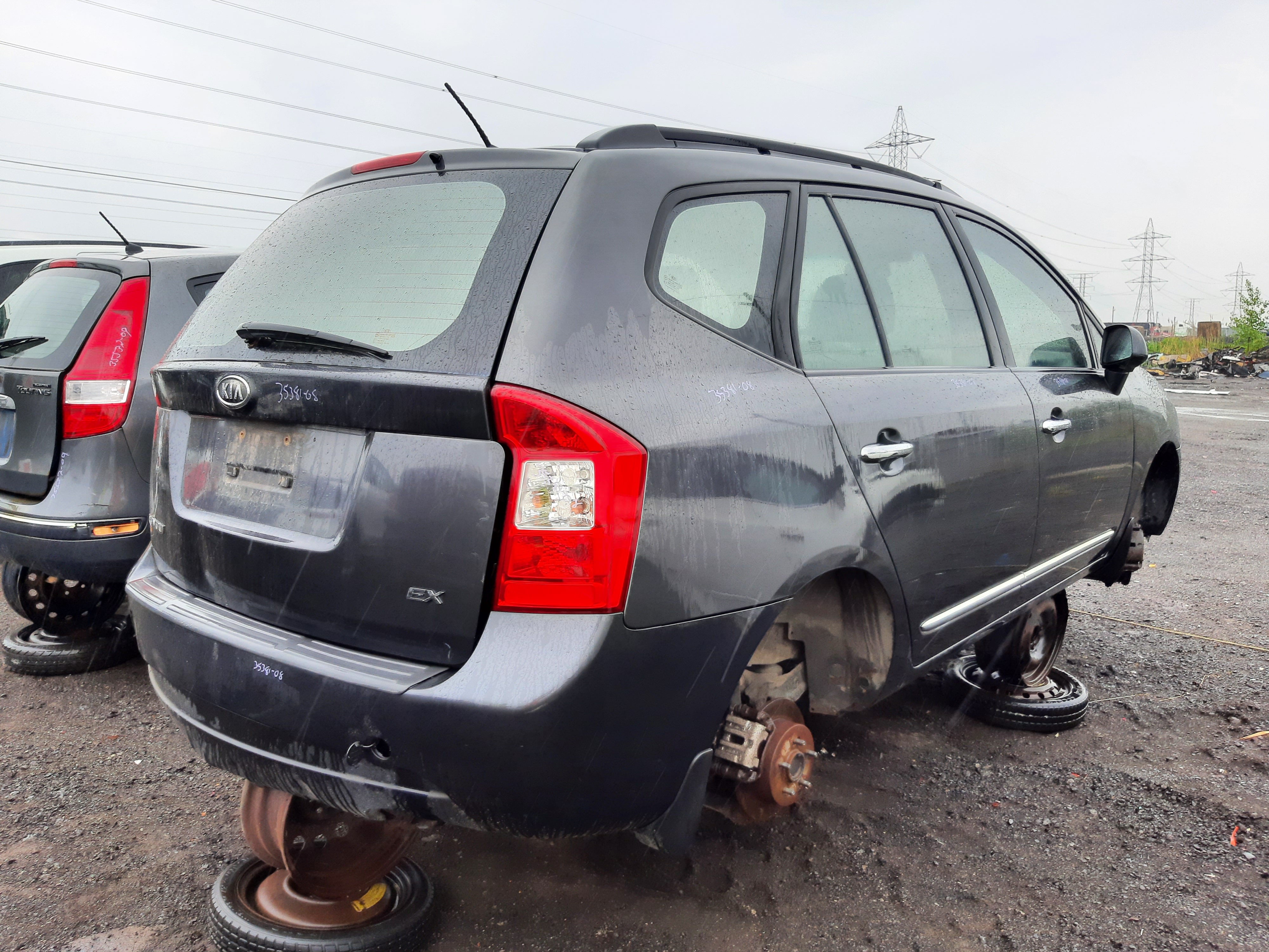 KIA RONDO 2008