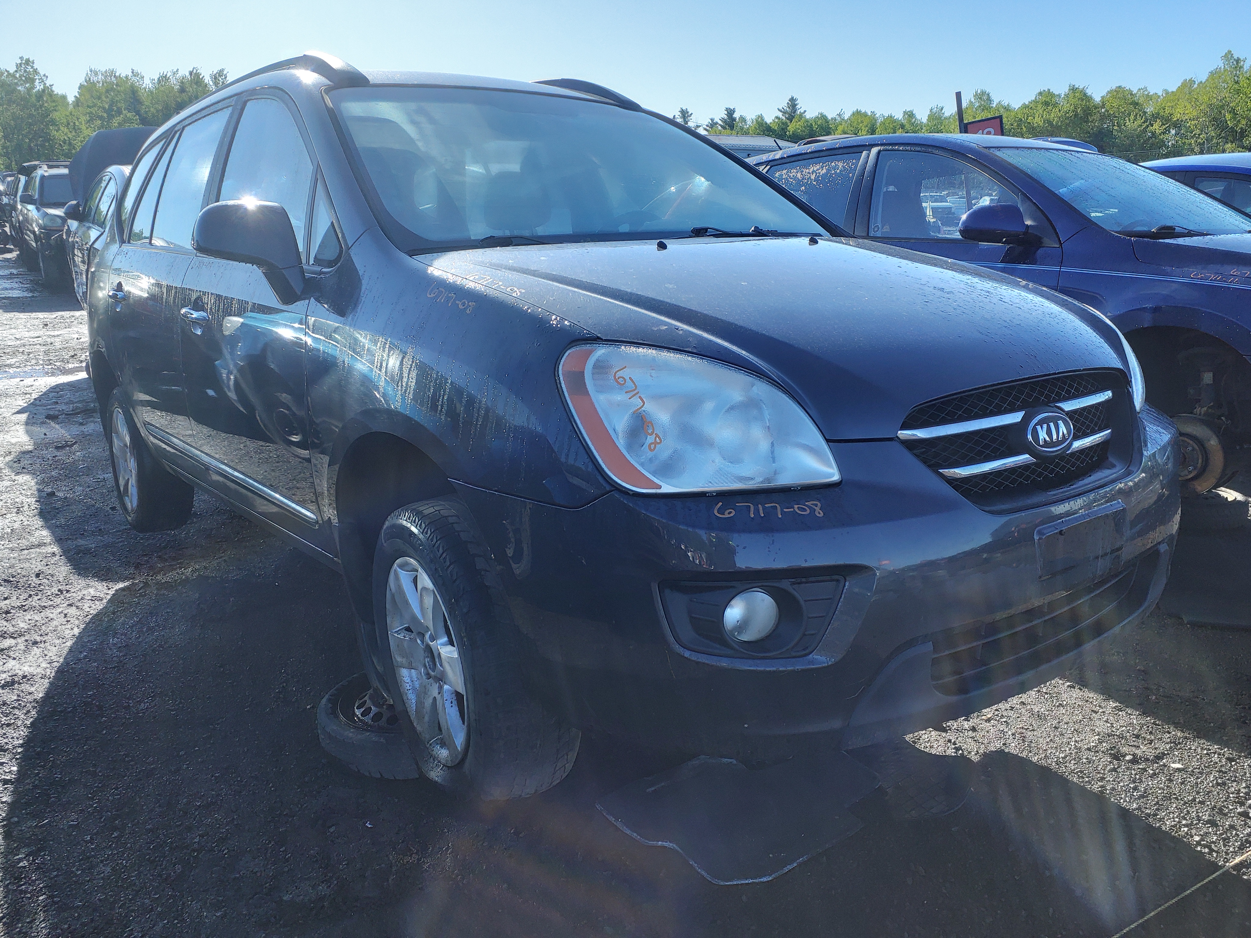 KIA RONDO 2008