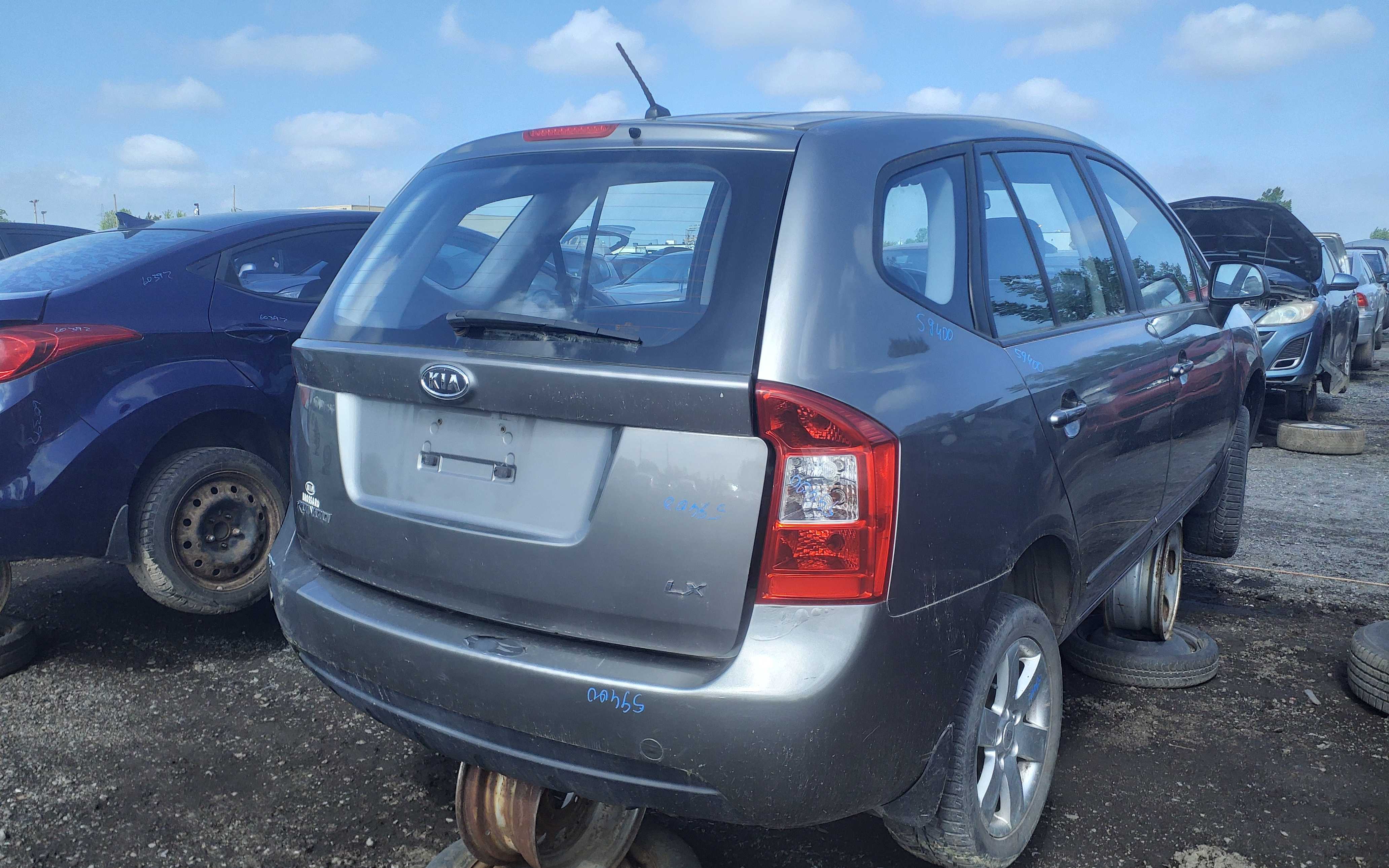 KIA RONDO 2009