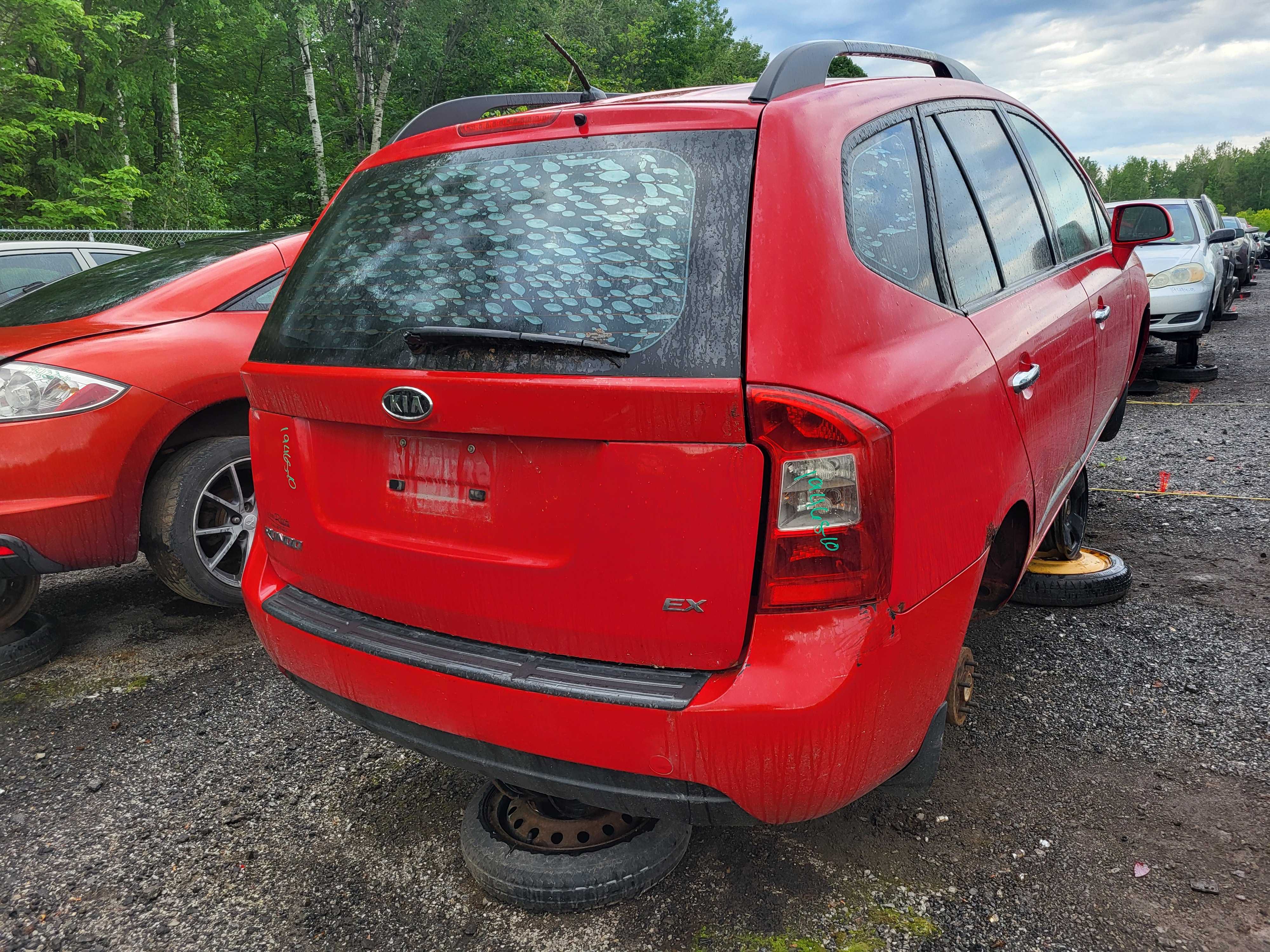 KIA RONDO 2010