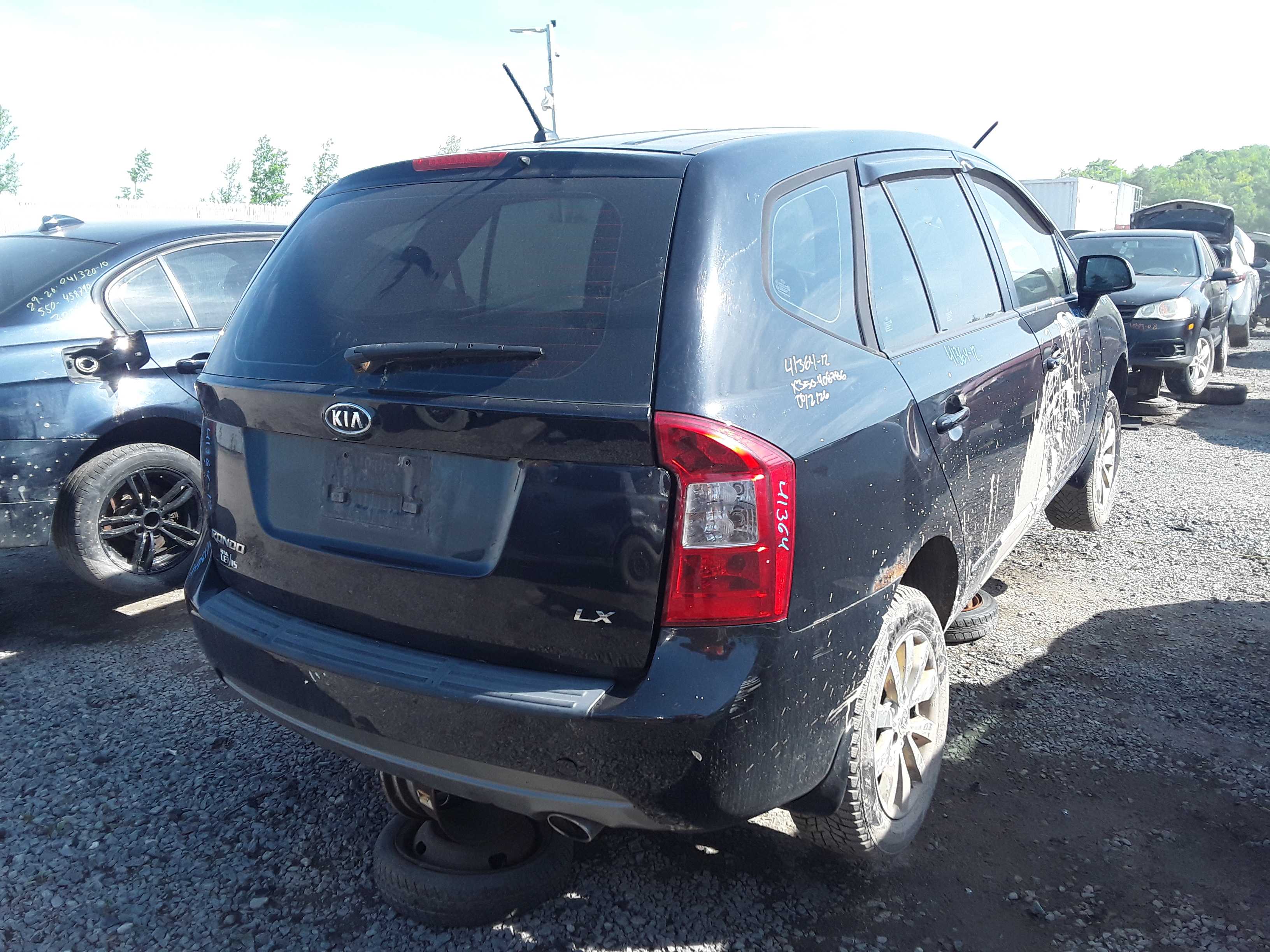 KIA RONDO 2012