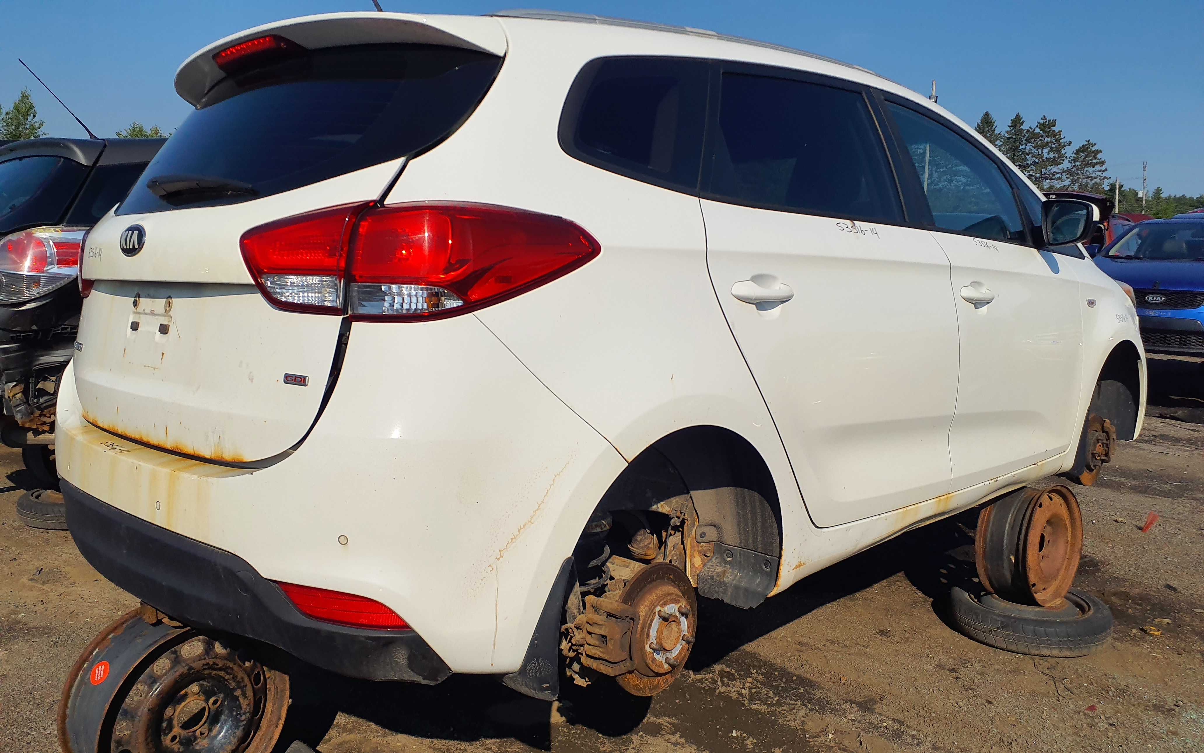KIA RONDO 2014