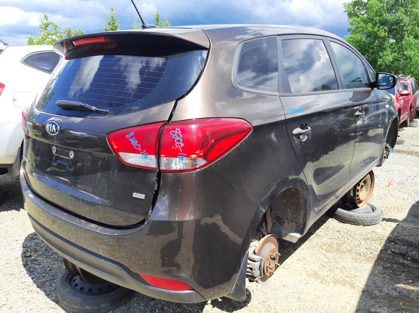 KIA RONDO 2016