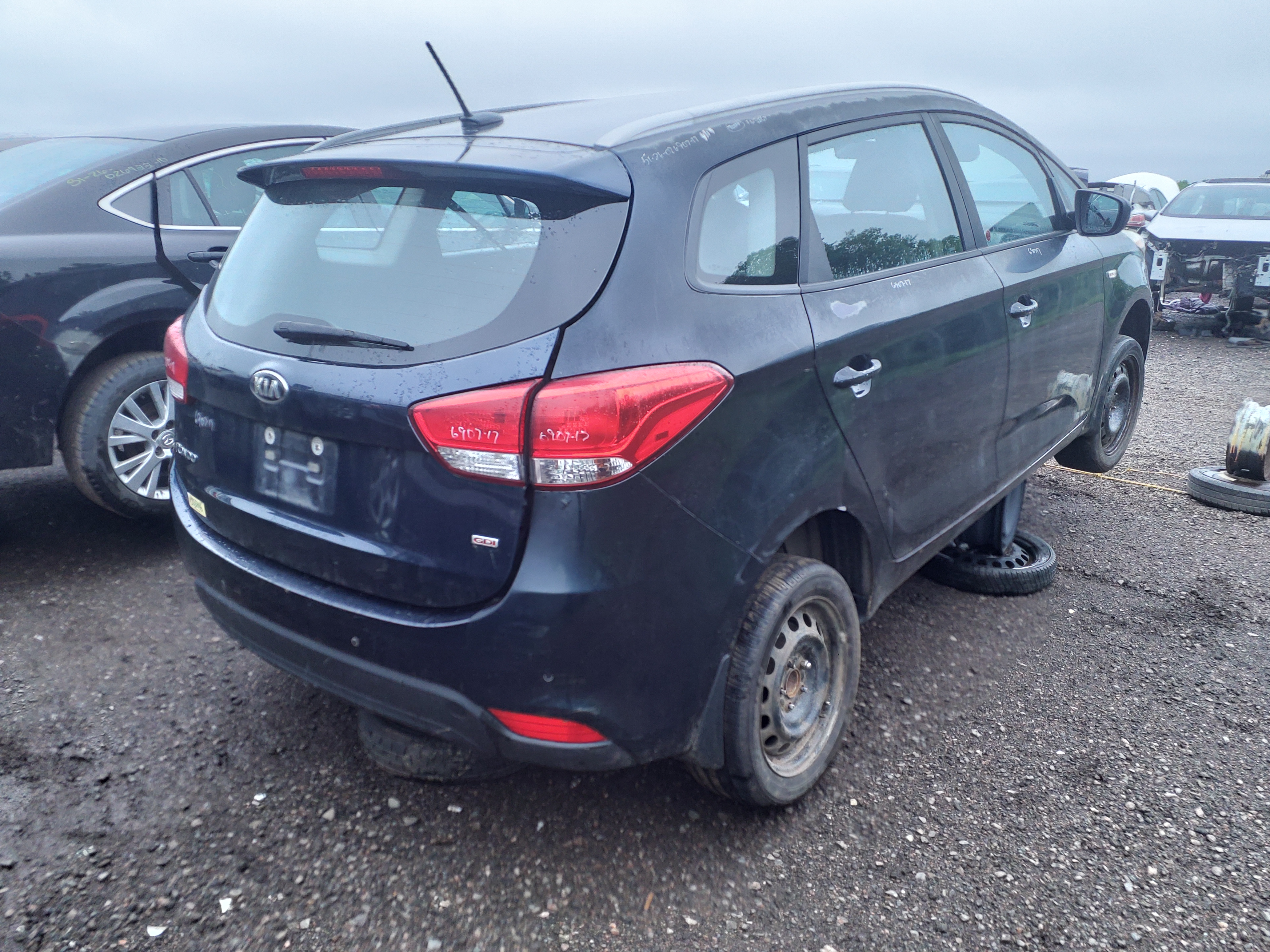 KIA RONDO 2017