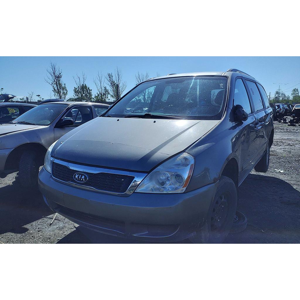 KIA SEDONA 2011