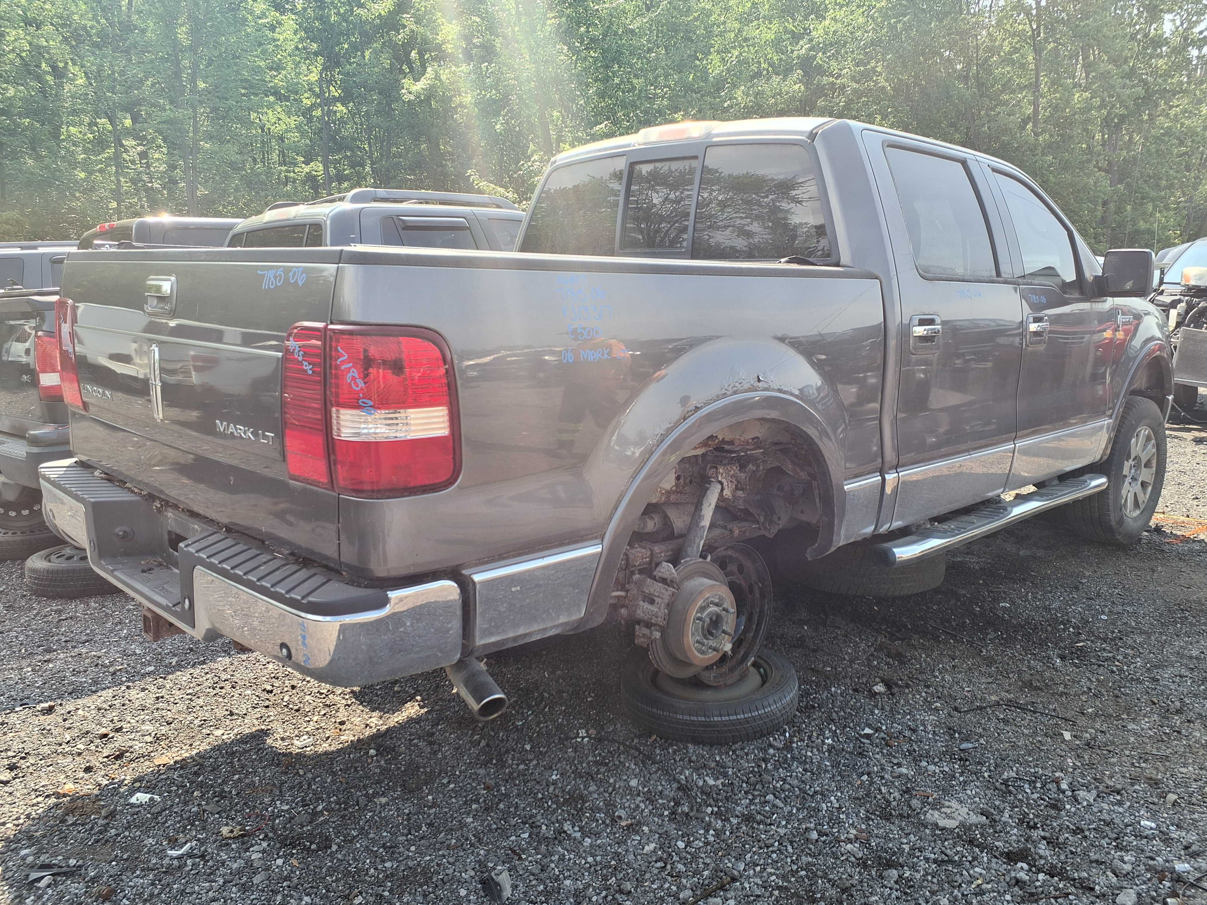 LINCOLN MARK LT 2006