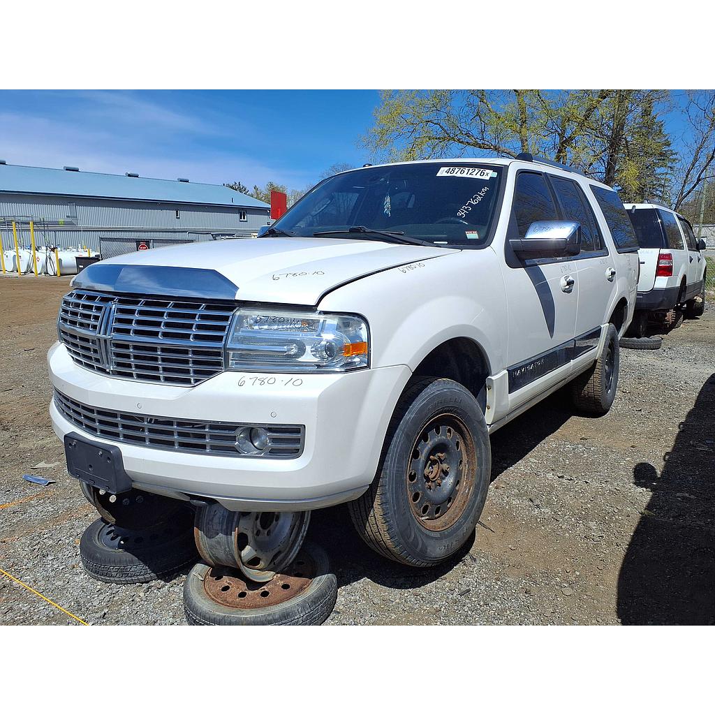 LINCOLN NAVIGATOR 2010