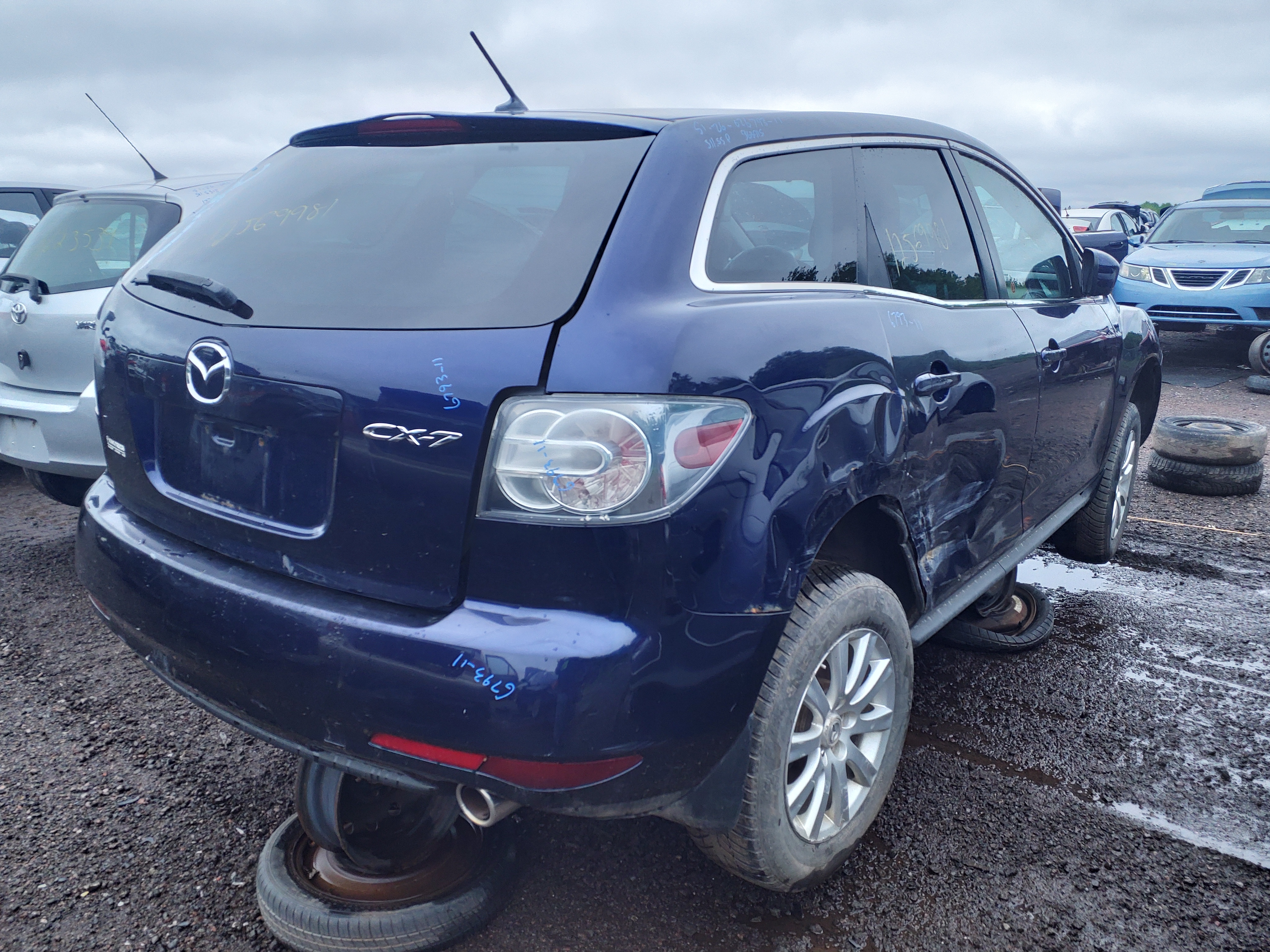 MAZDA CX-7 2011