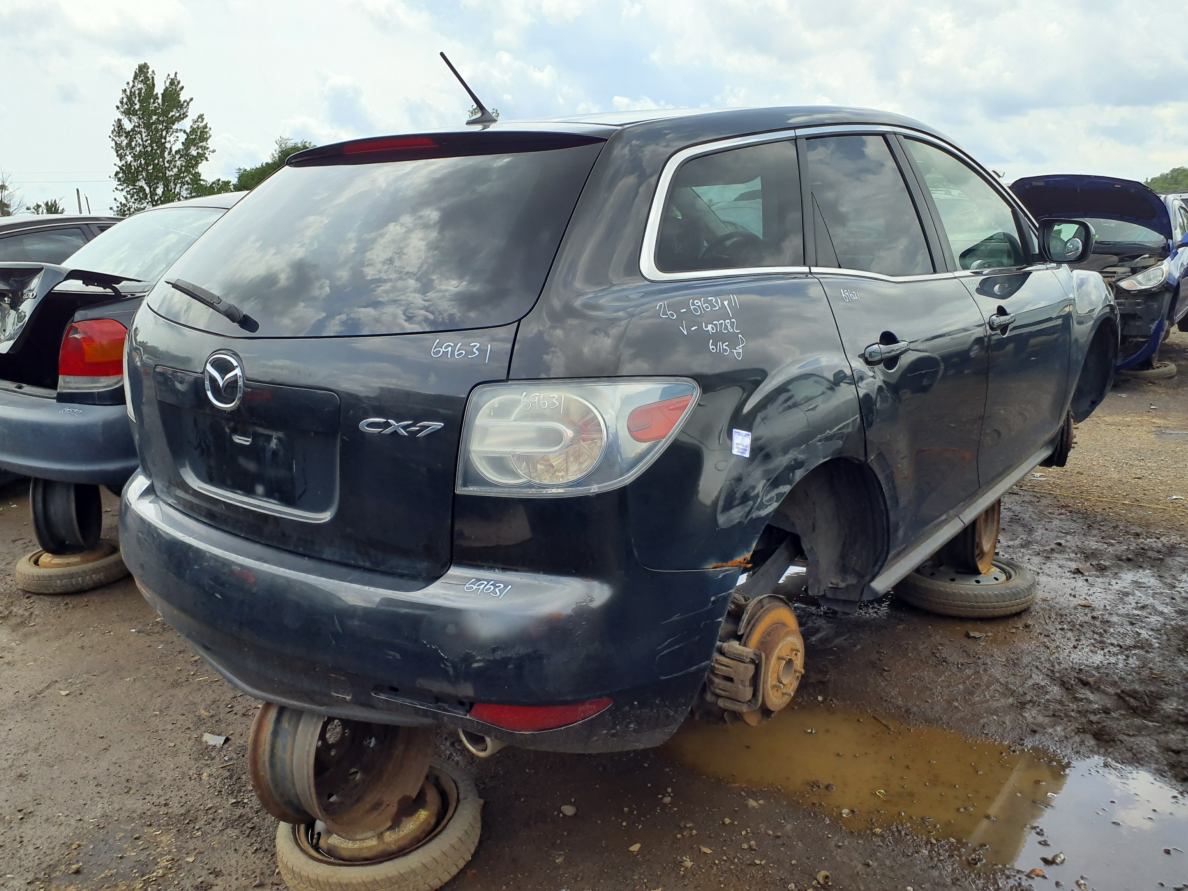 MAZDA CX-7 2011