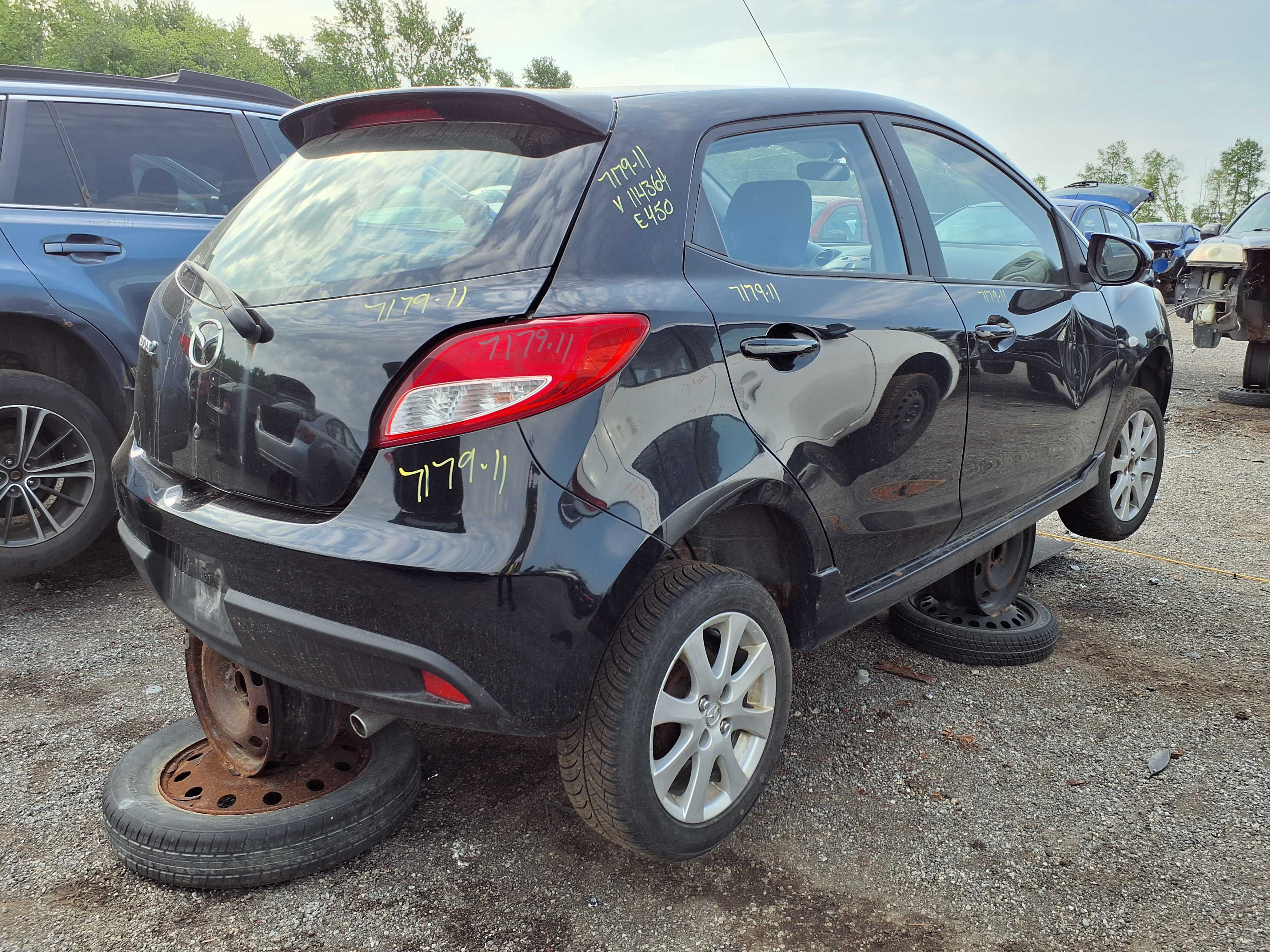 MAZDA MAZDA2 2011