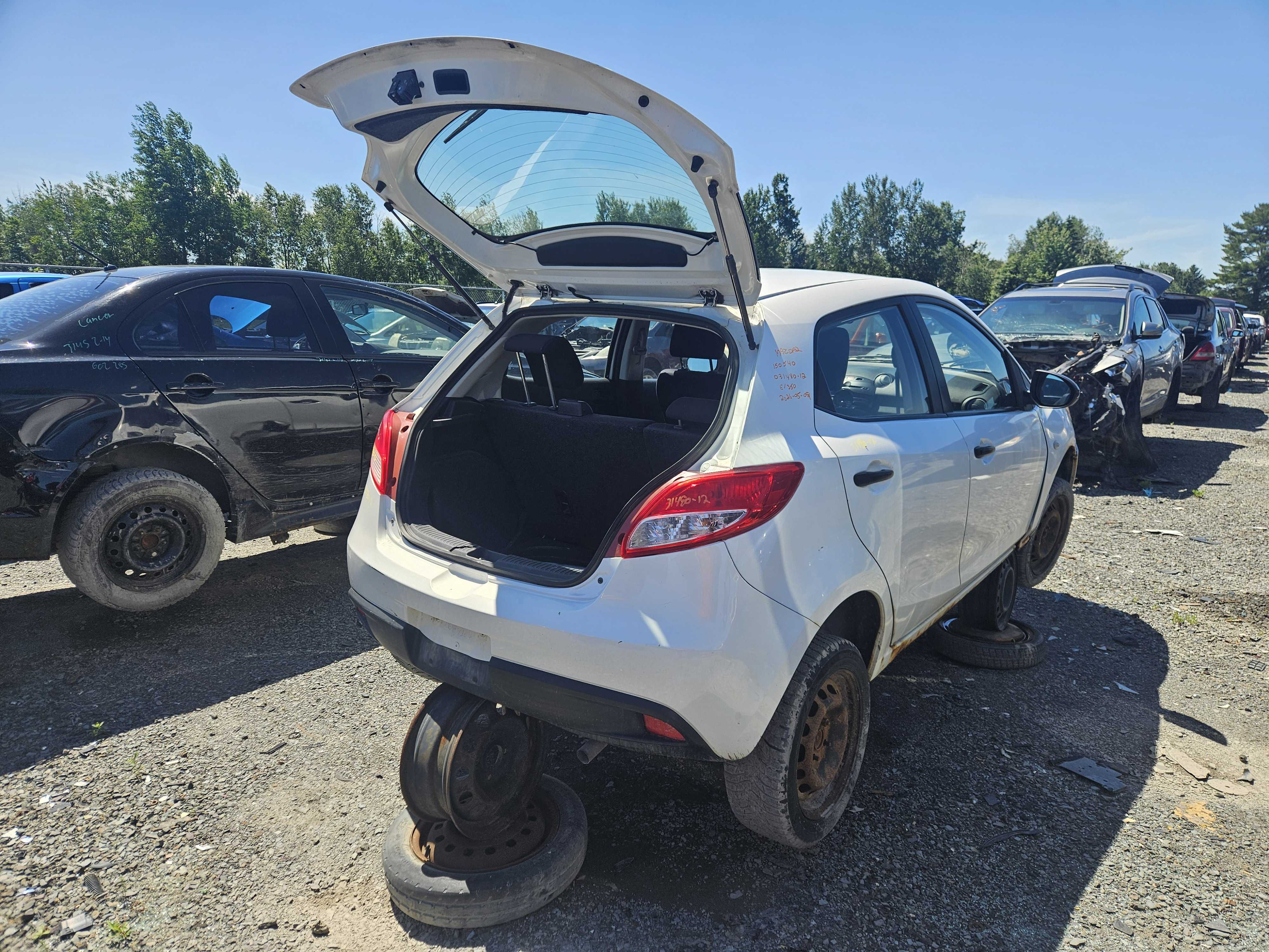 MAZDA MAZDA2 2012