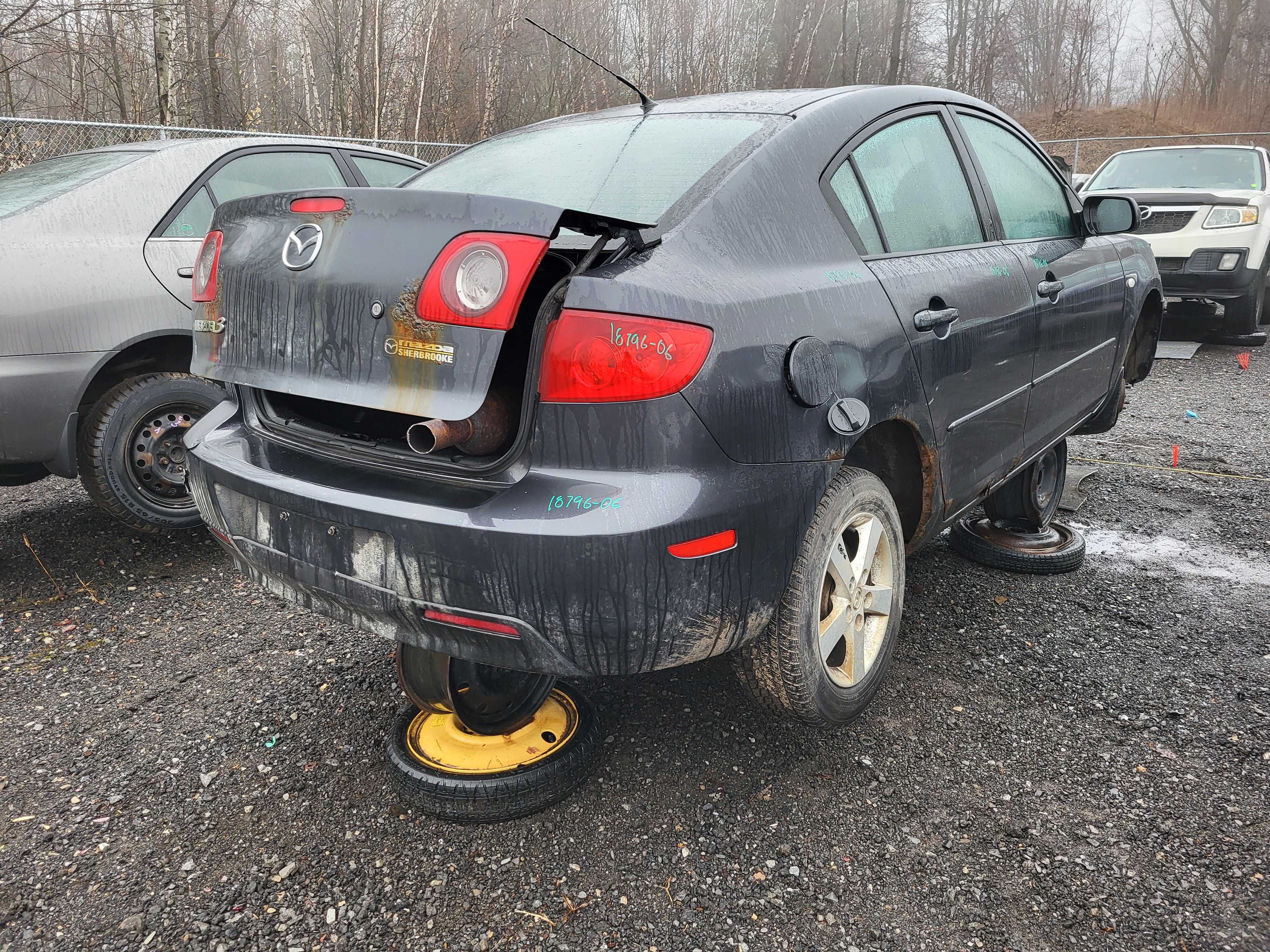 MAZDA MAZDA3 2006