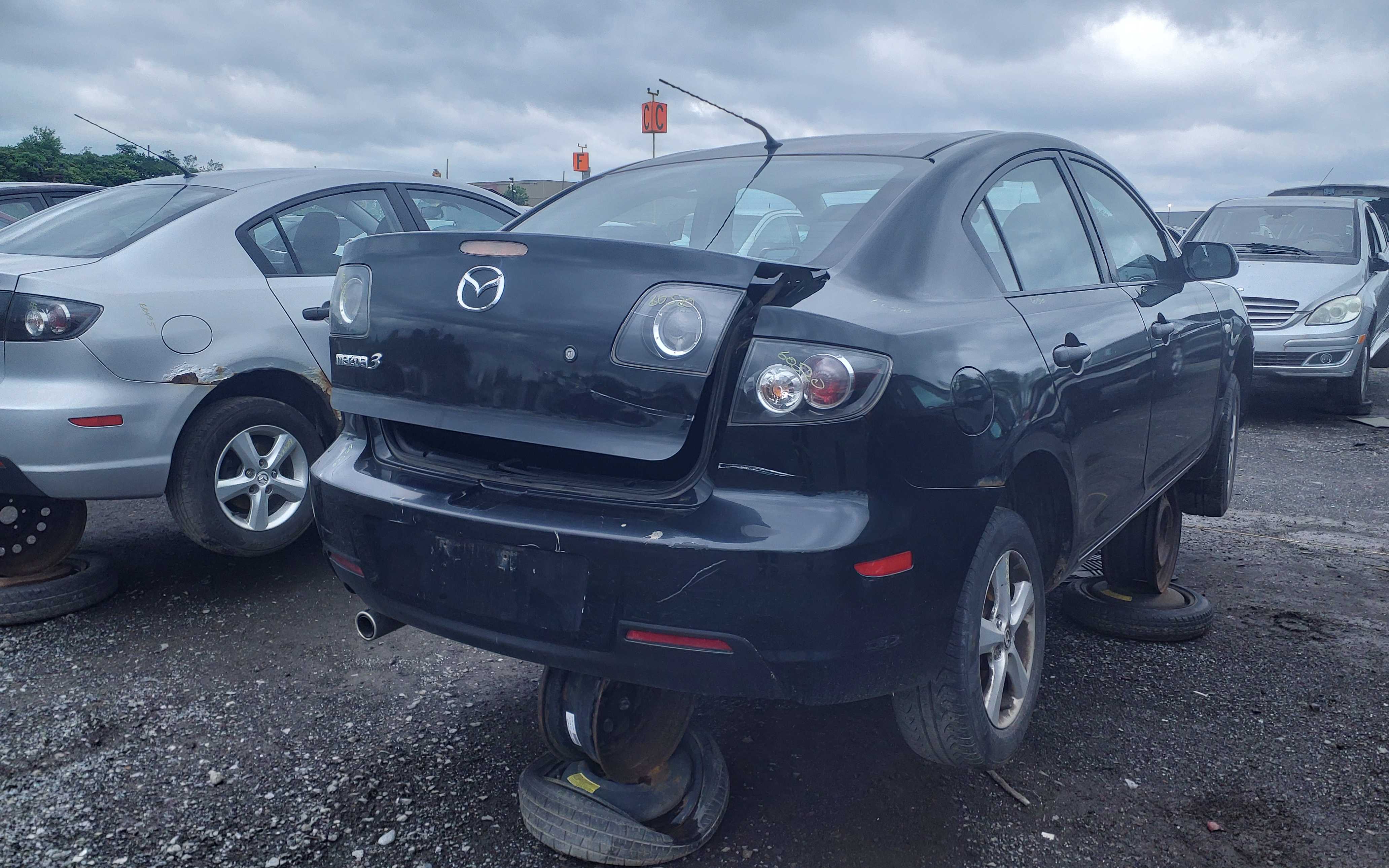 MAZDA MAZDA3 2009