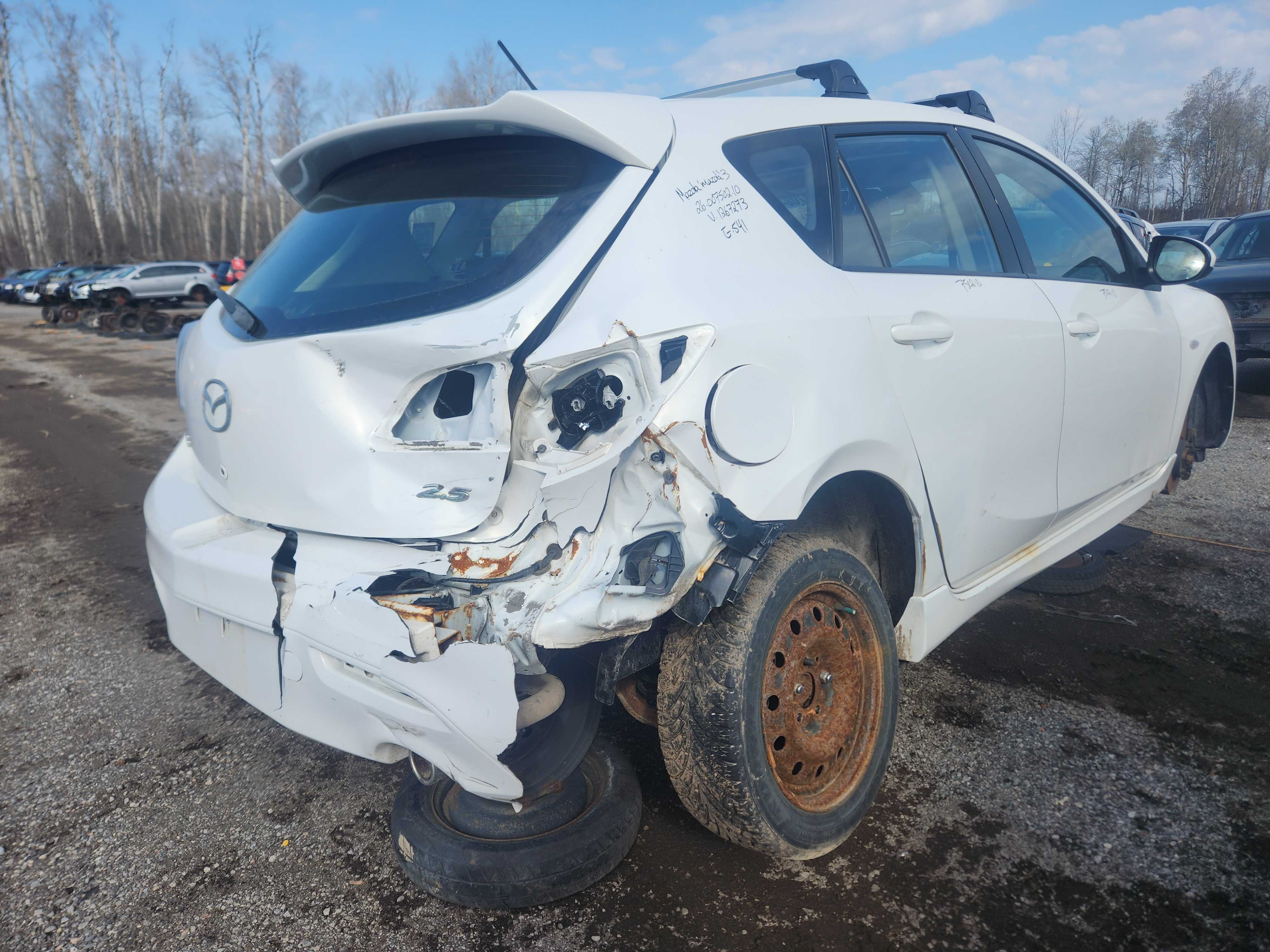 MAZDA MAZDA3 2010