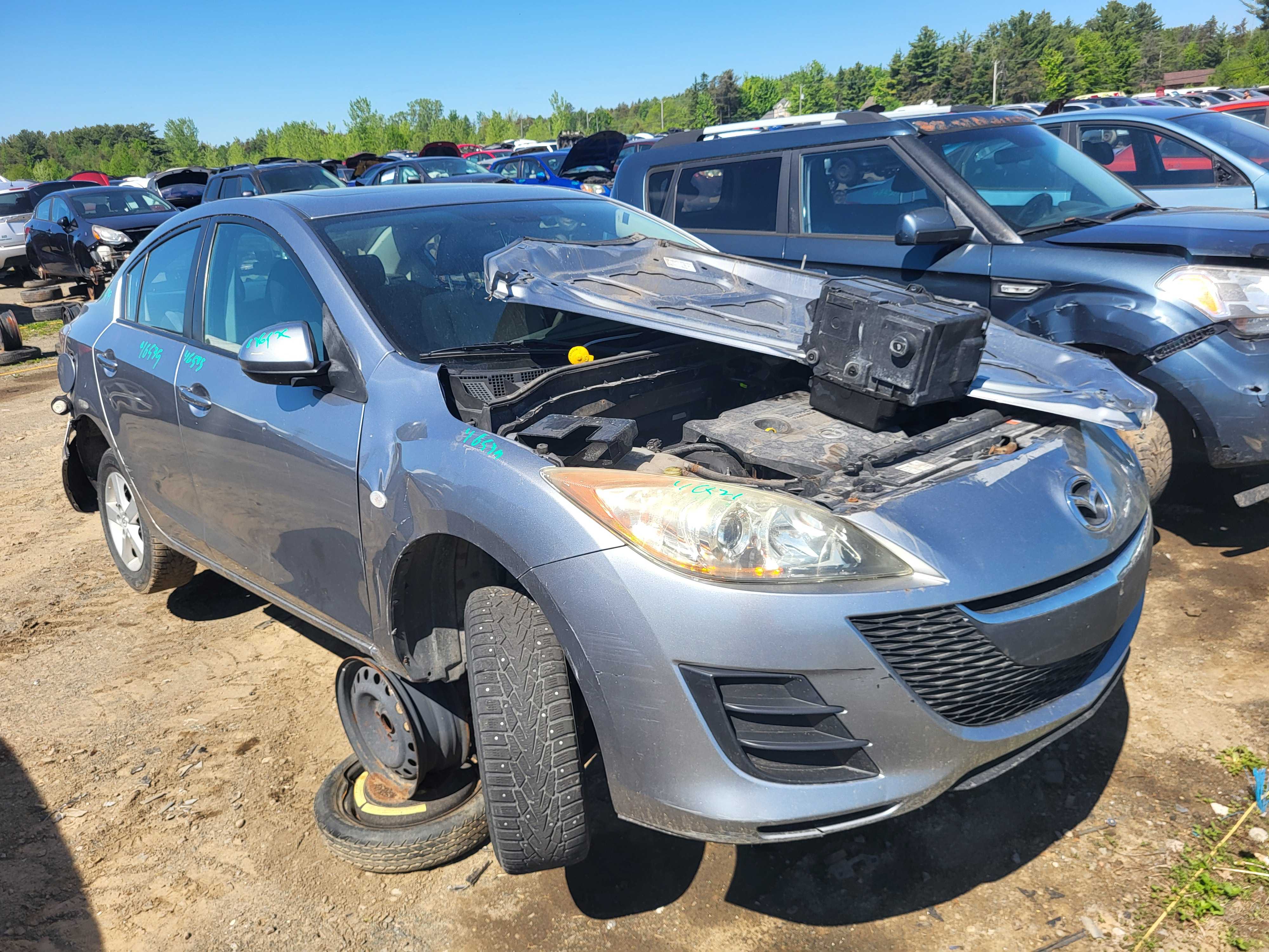 MAZDA MAZDA3 2010