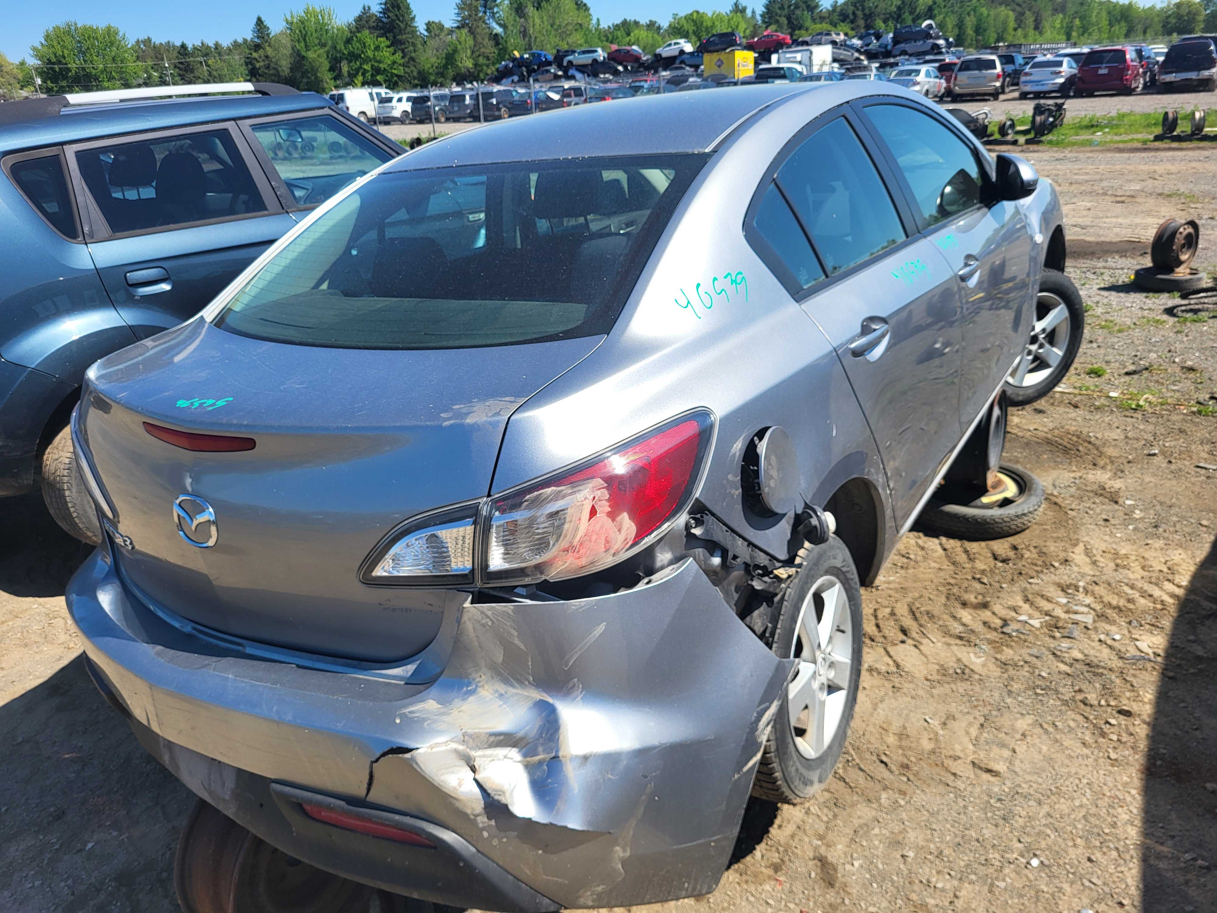 MAZDA MAZDA3 2010