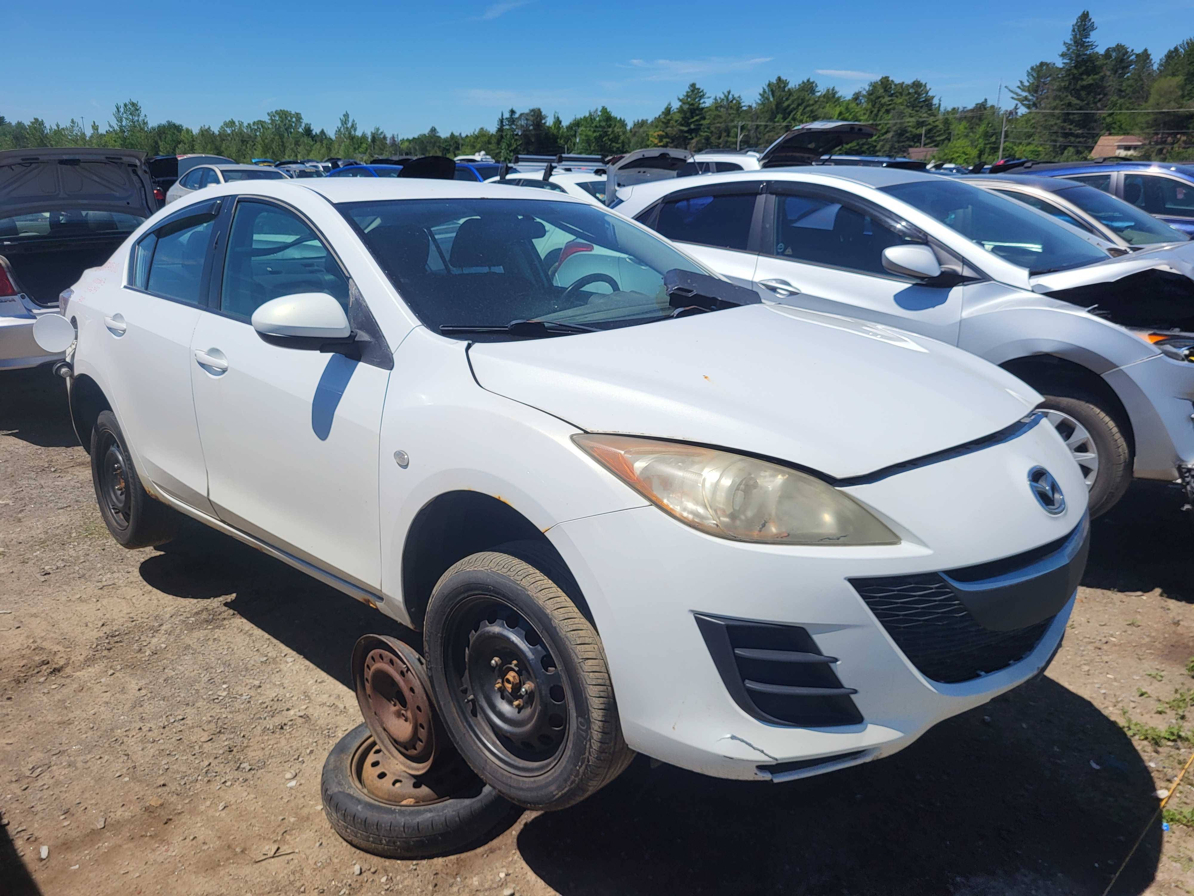 MAZDA MAZDA3 2010