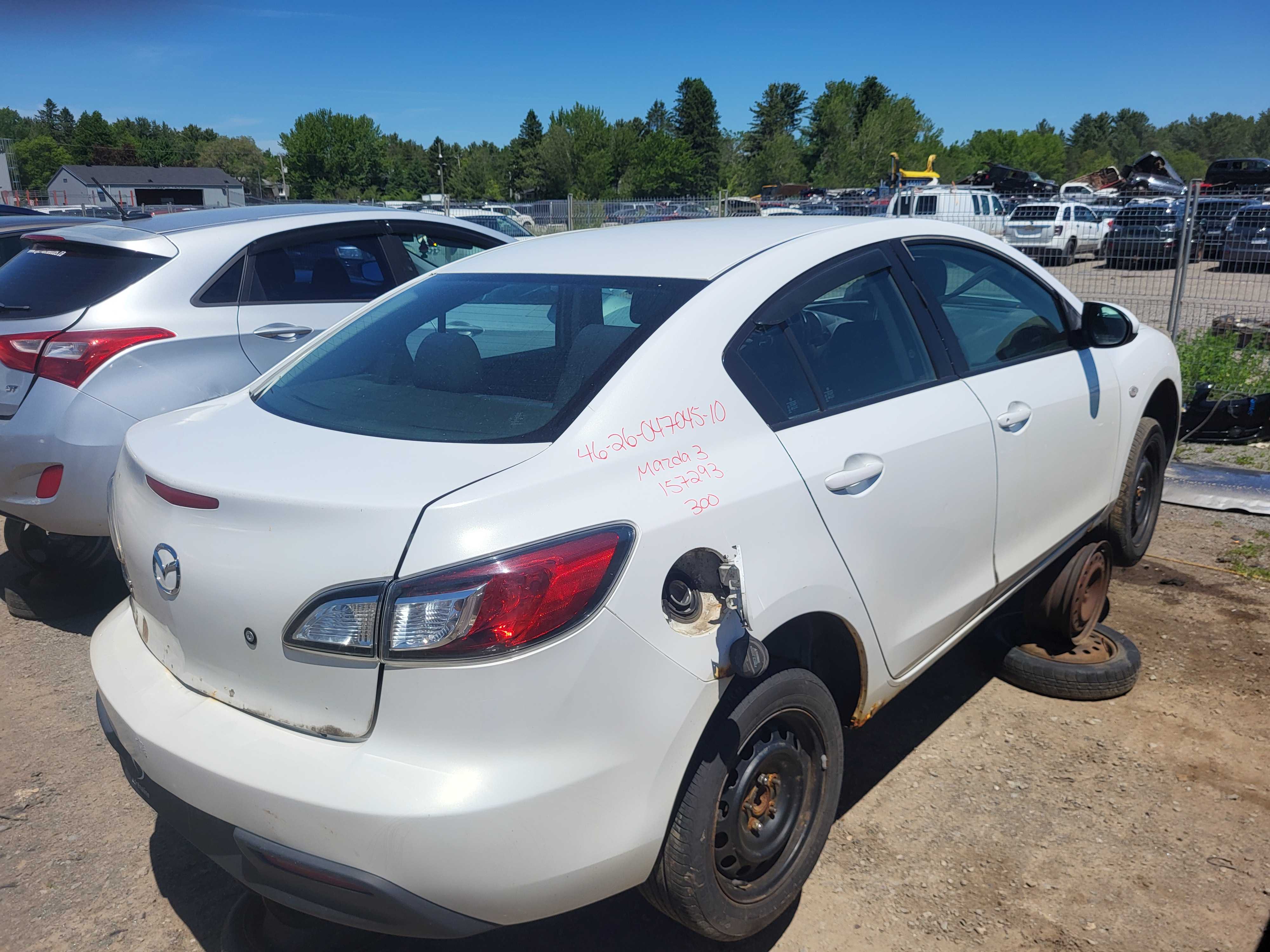 MAZDA MAZDA3 2010