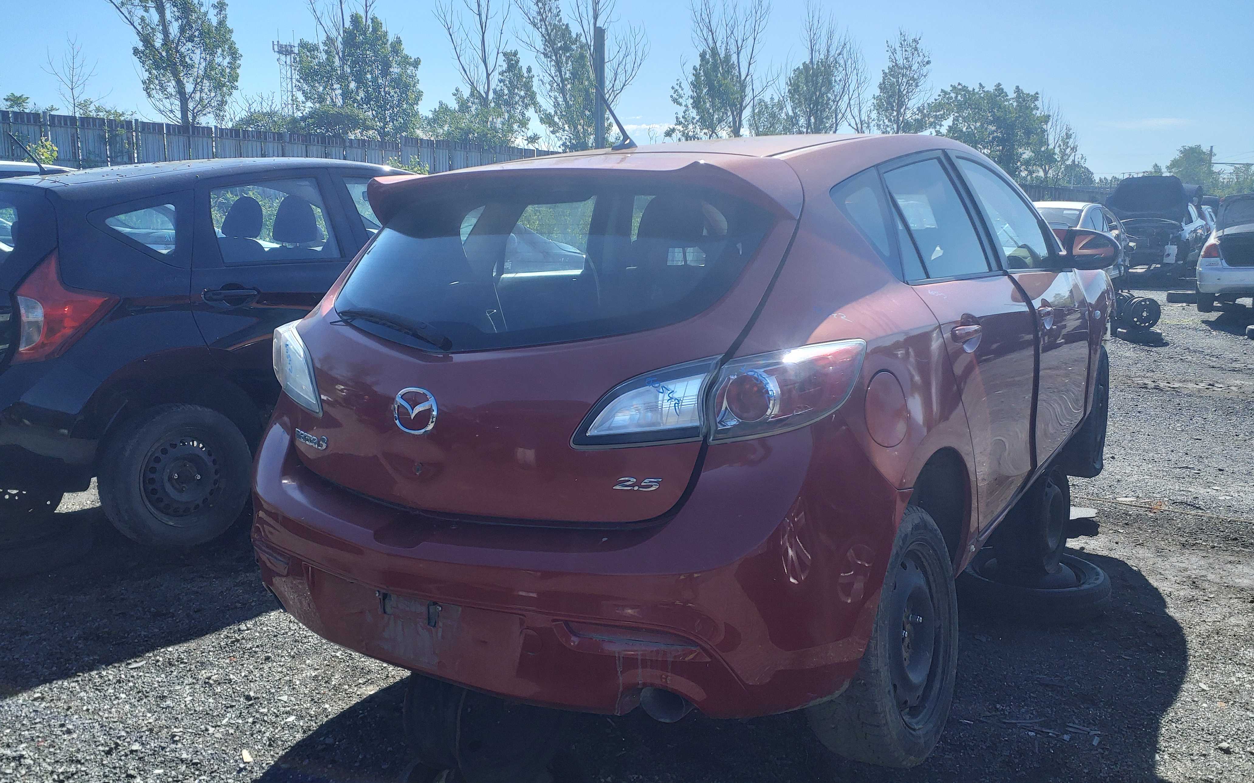MAZDA MAZDA3 2010
