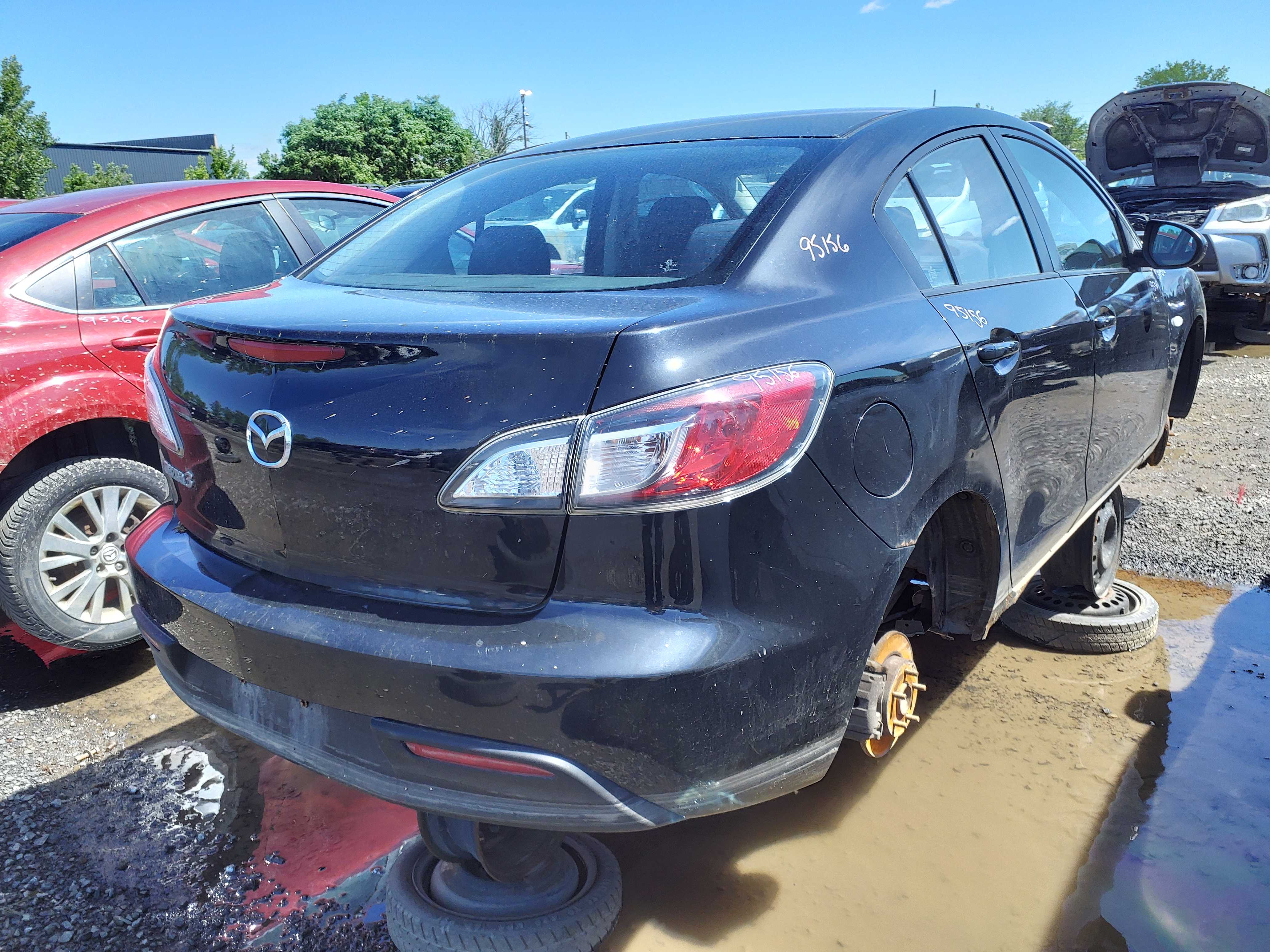MAZDA MAZDA3 2010
