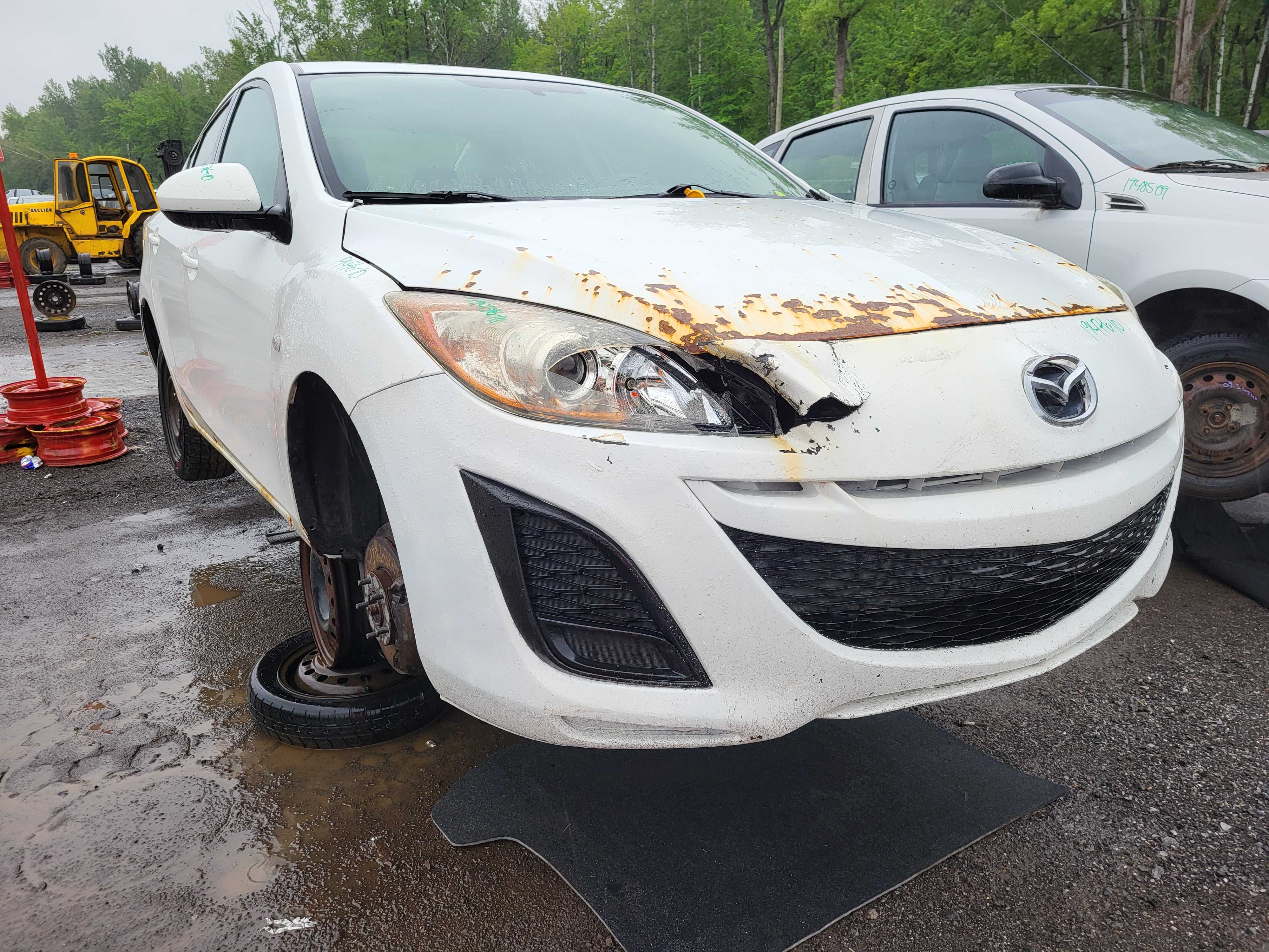 MAZDA MAZDA3 2010