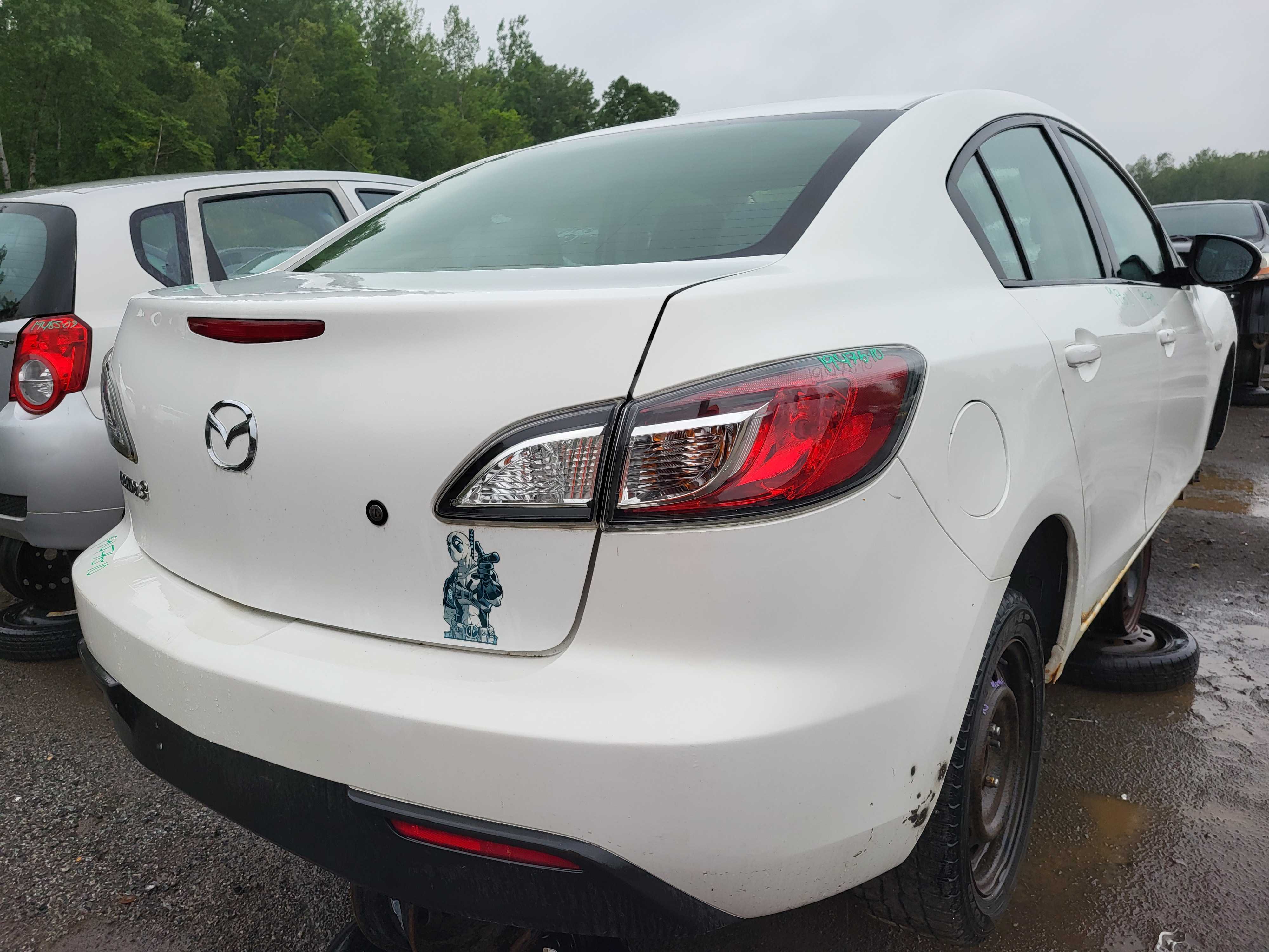 MAZDA MAZDA3 2010