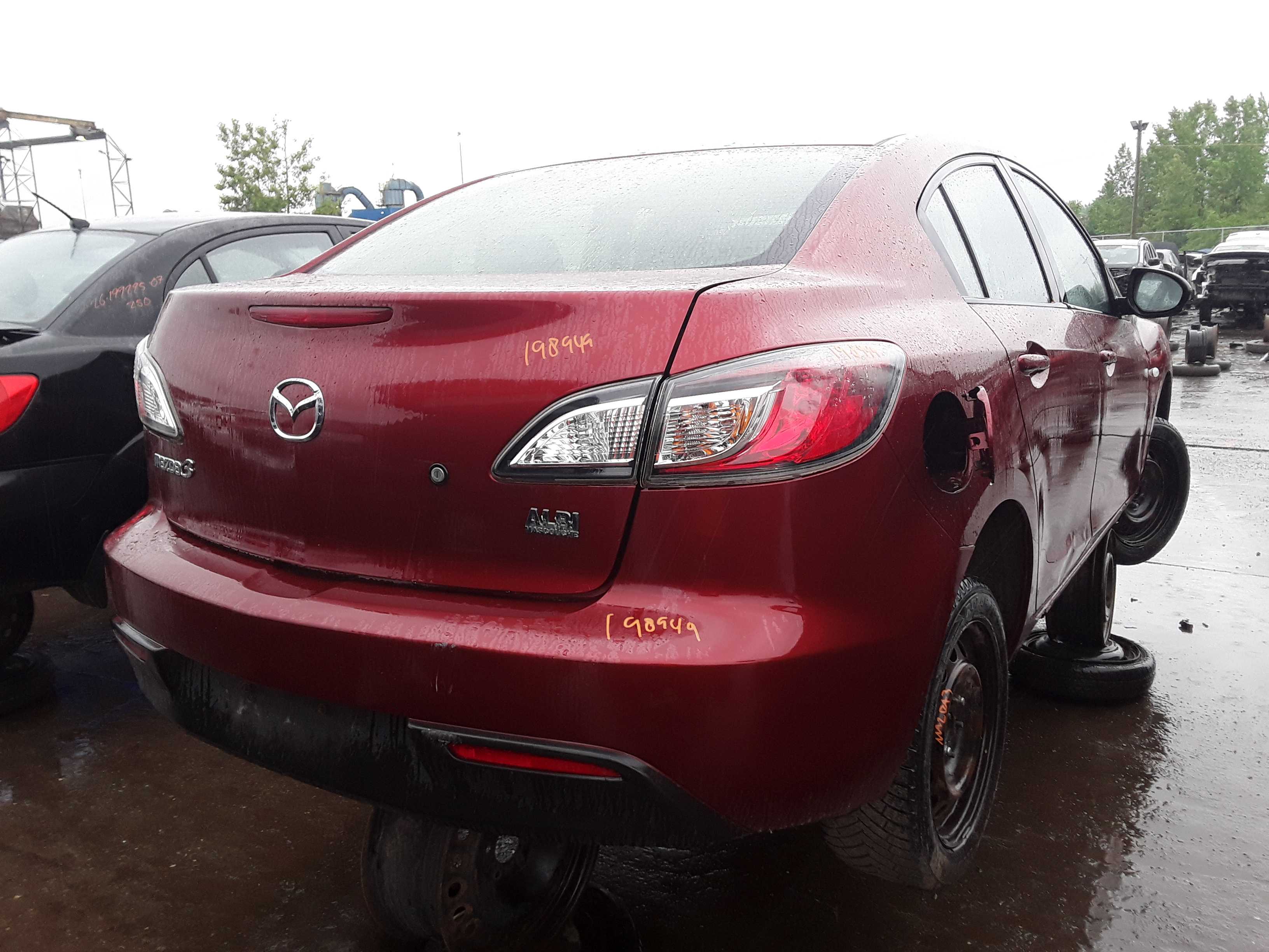 MAZDA MAZDA3 2010