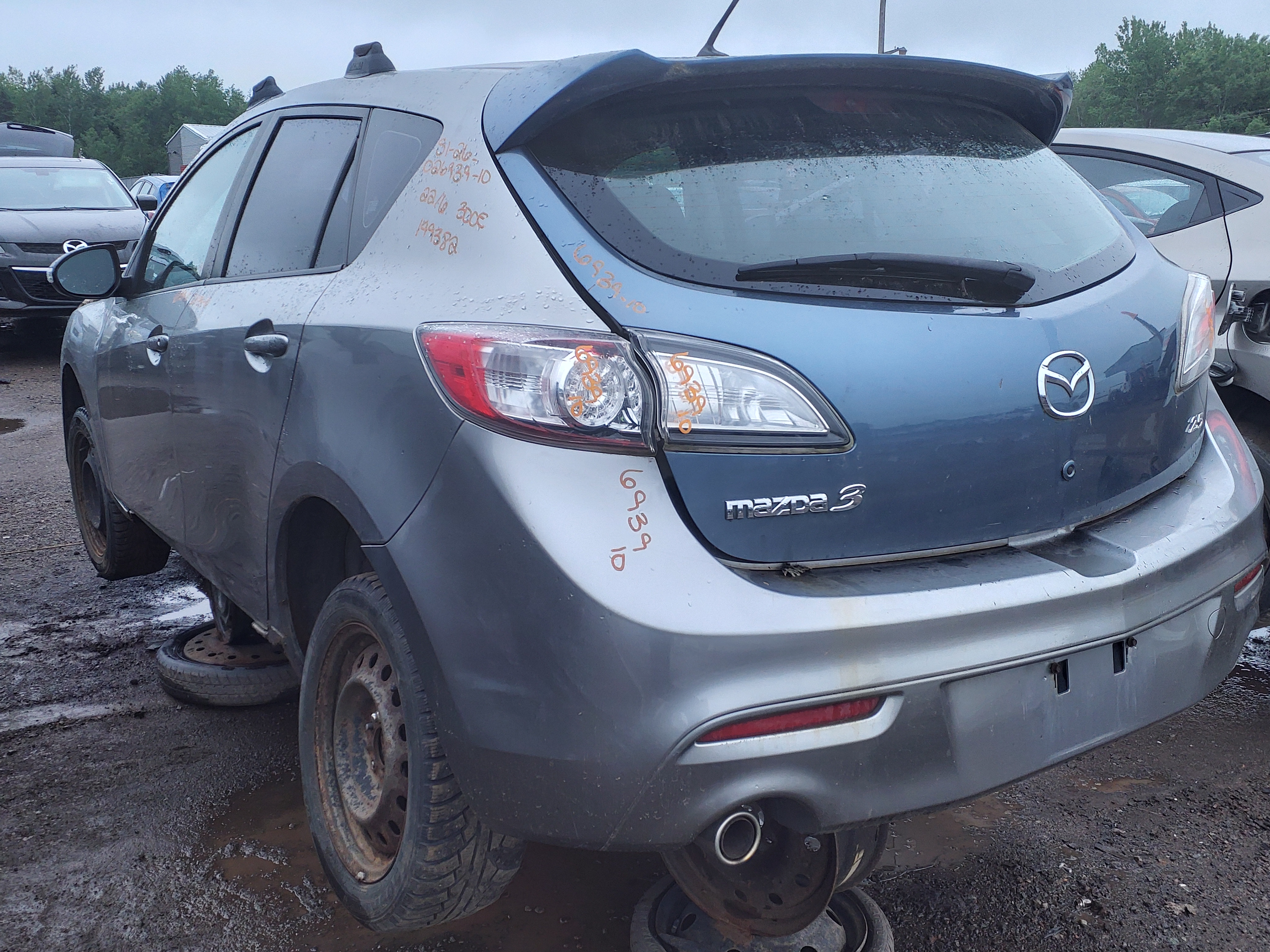 MAZDA MAZDA3 2010