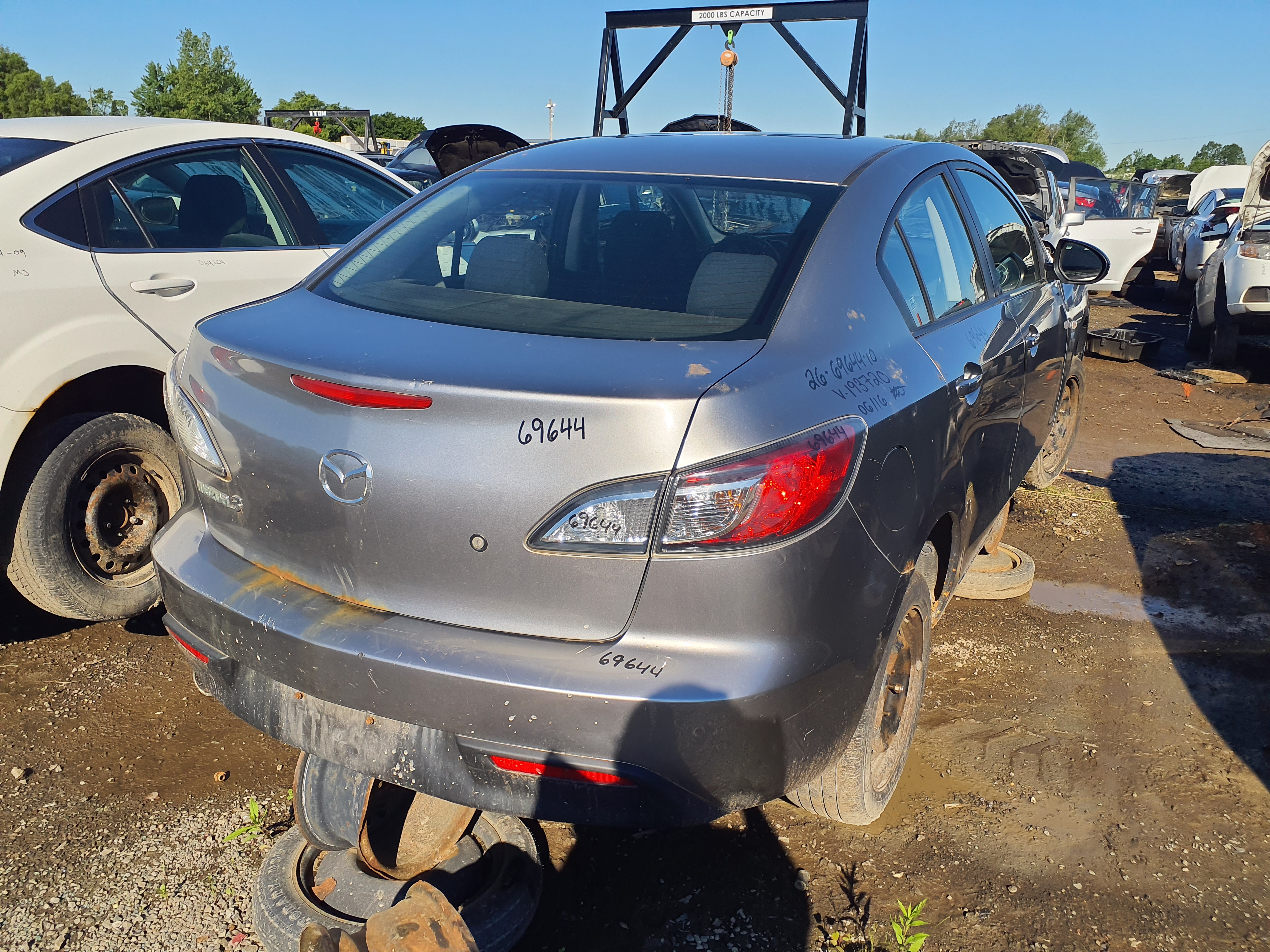 MAZDA MAZDA3 2010