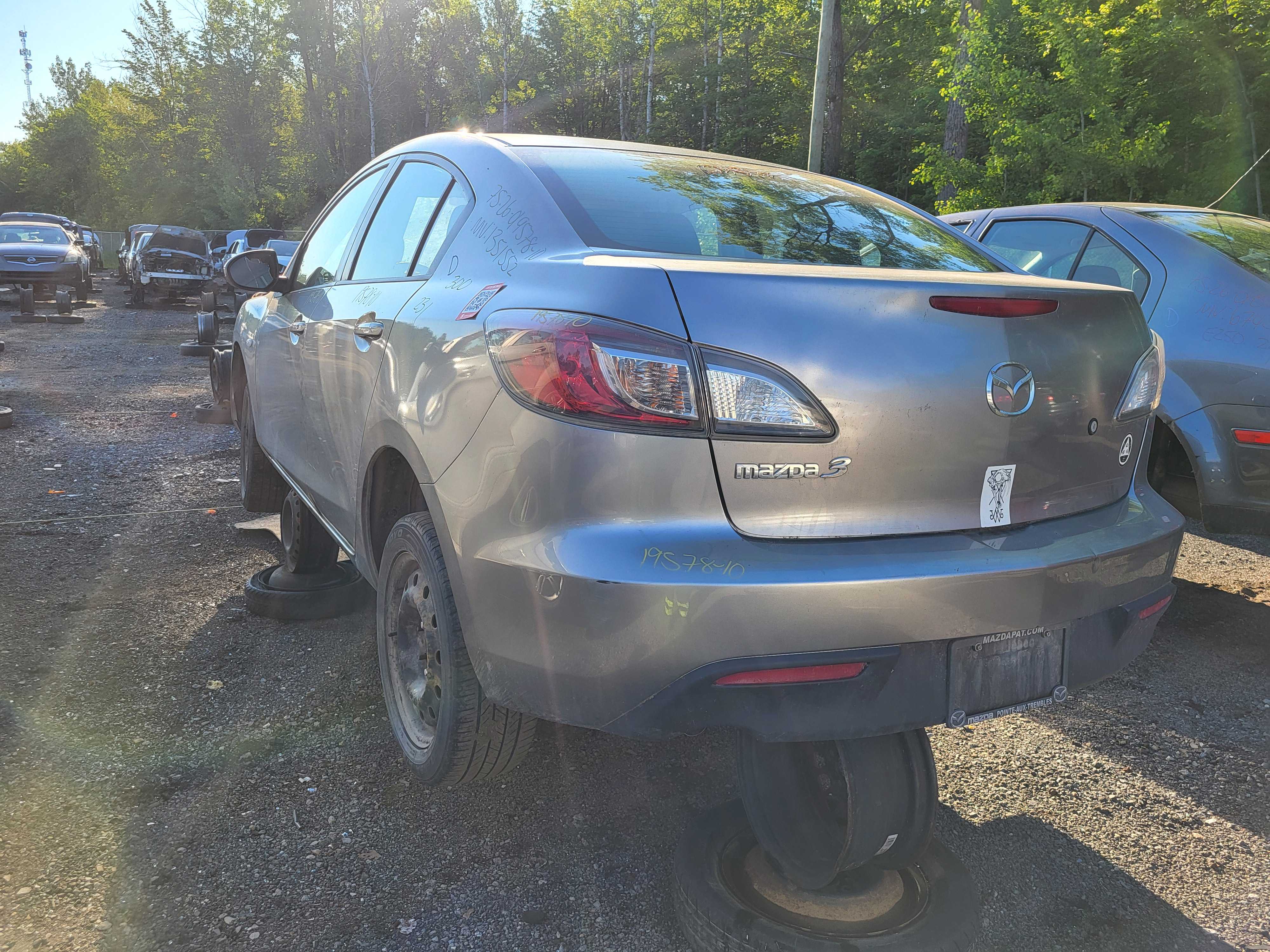 MAZDA MAZDA3 2010
