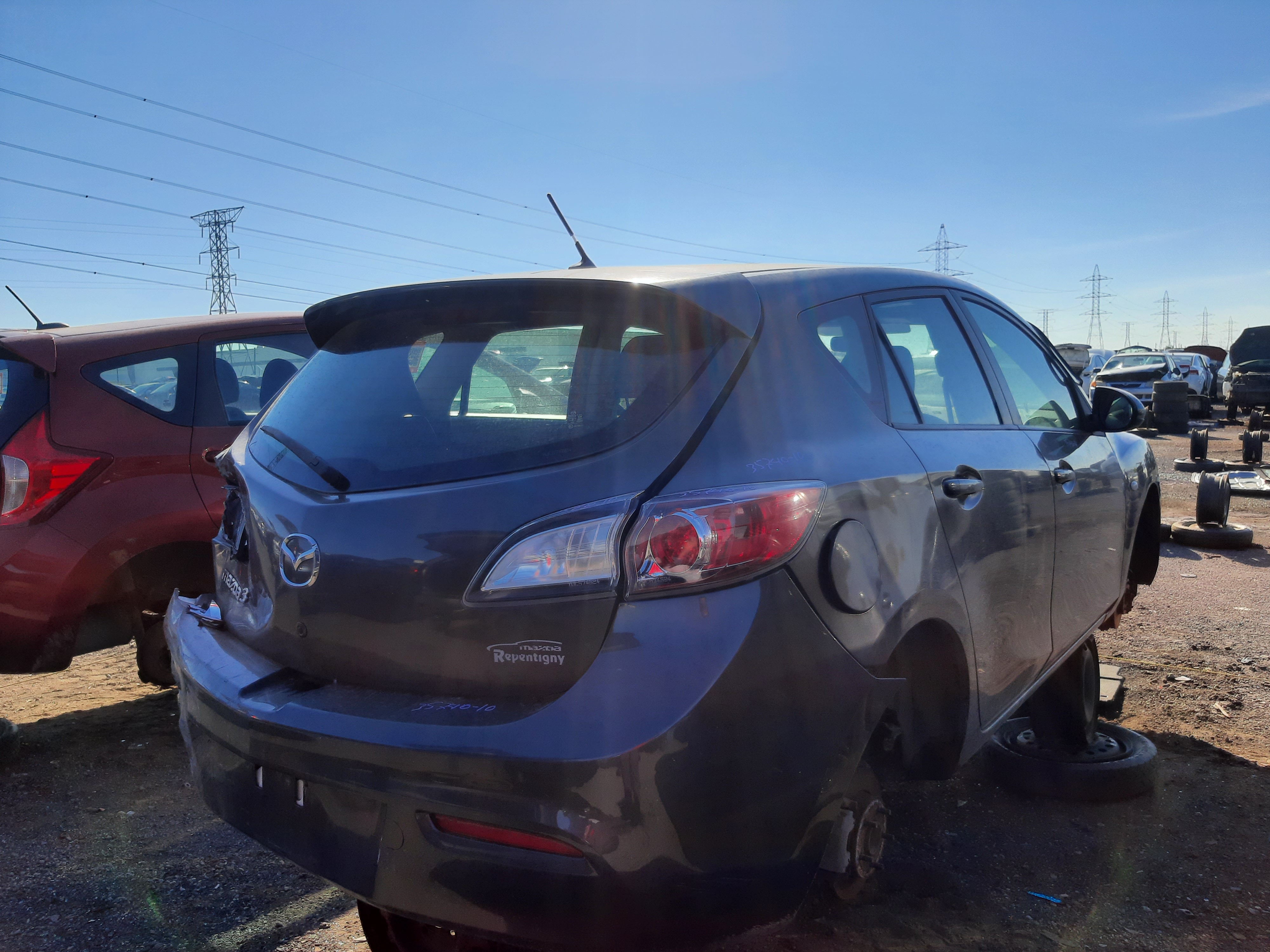 MAZDA MAZDA3 2010
