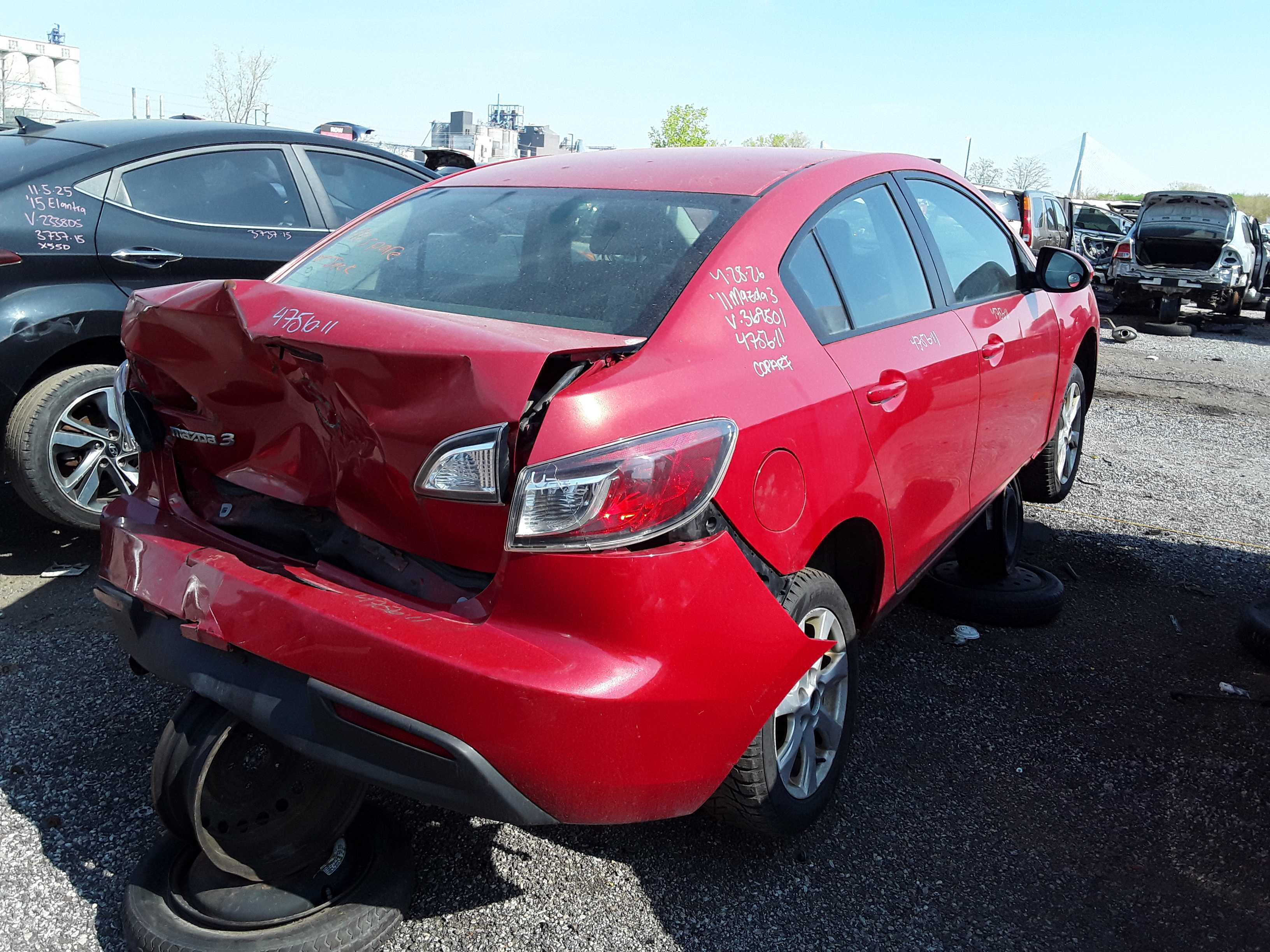 MAZDA MAZDA3 2011