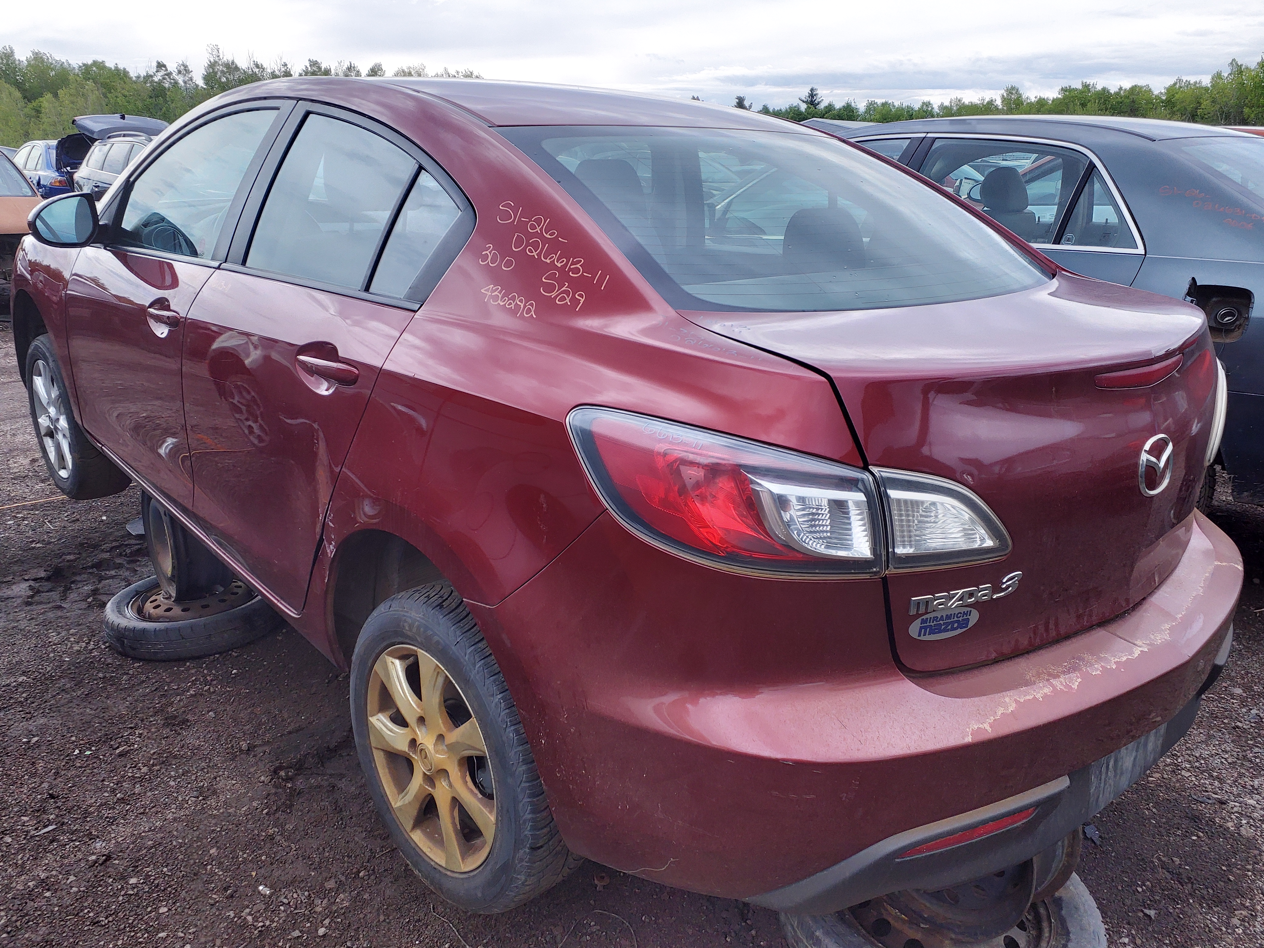 MAZDA MAZDA3 2011