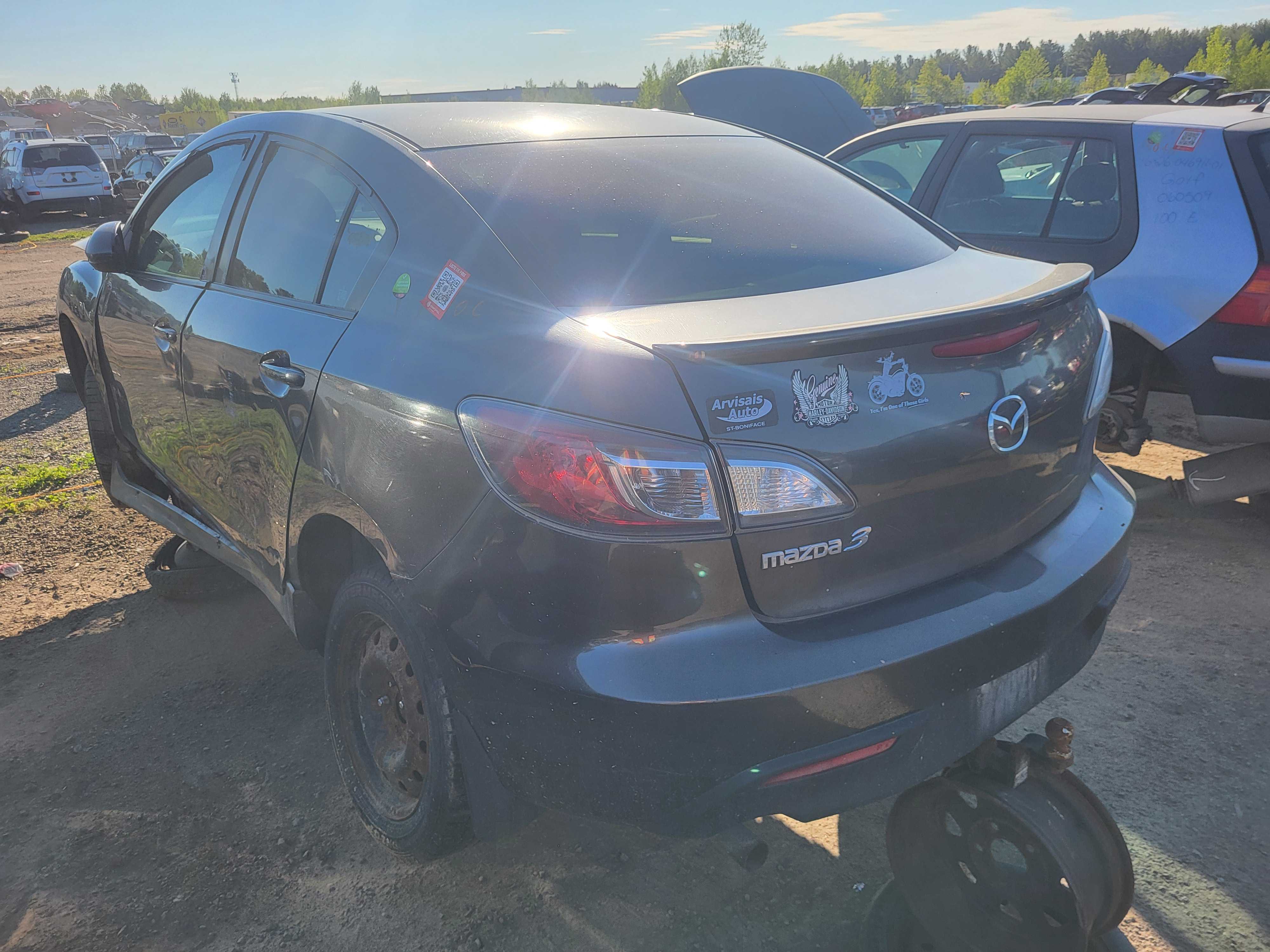 MAZDA MAZDA3 2011