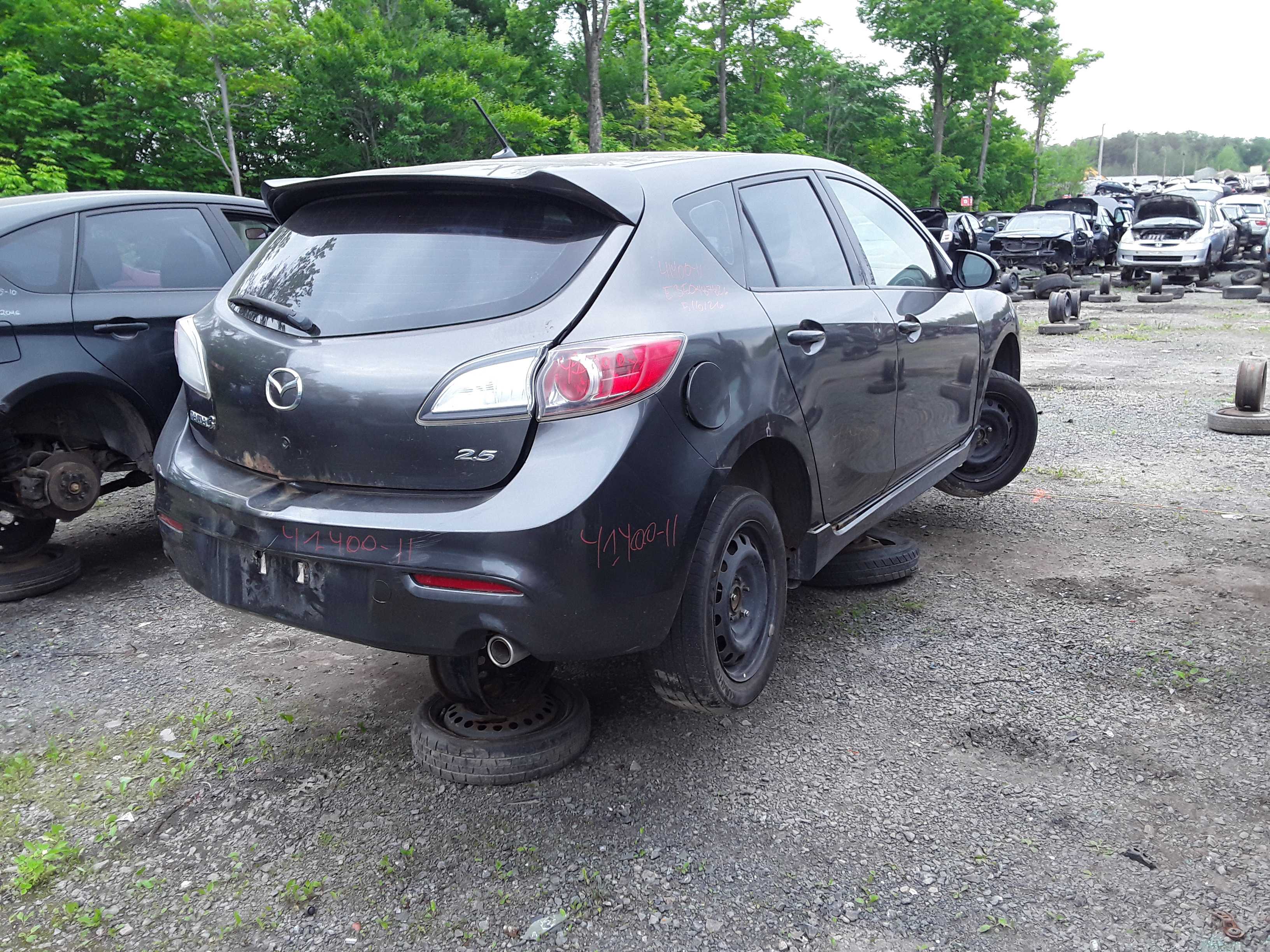 MAZDA MAZDA3 2011