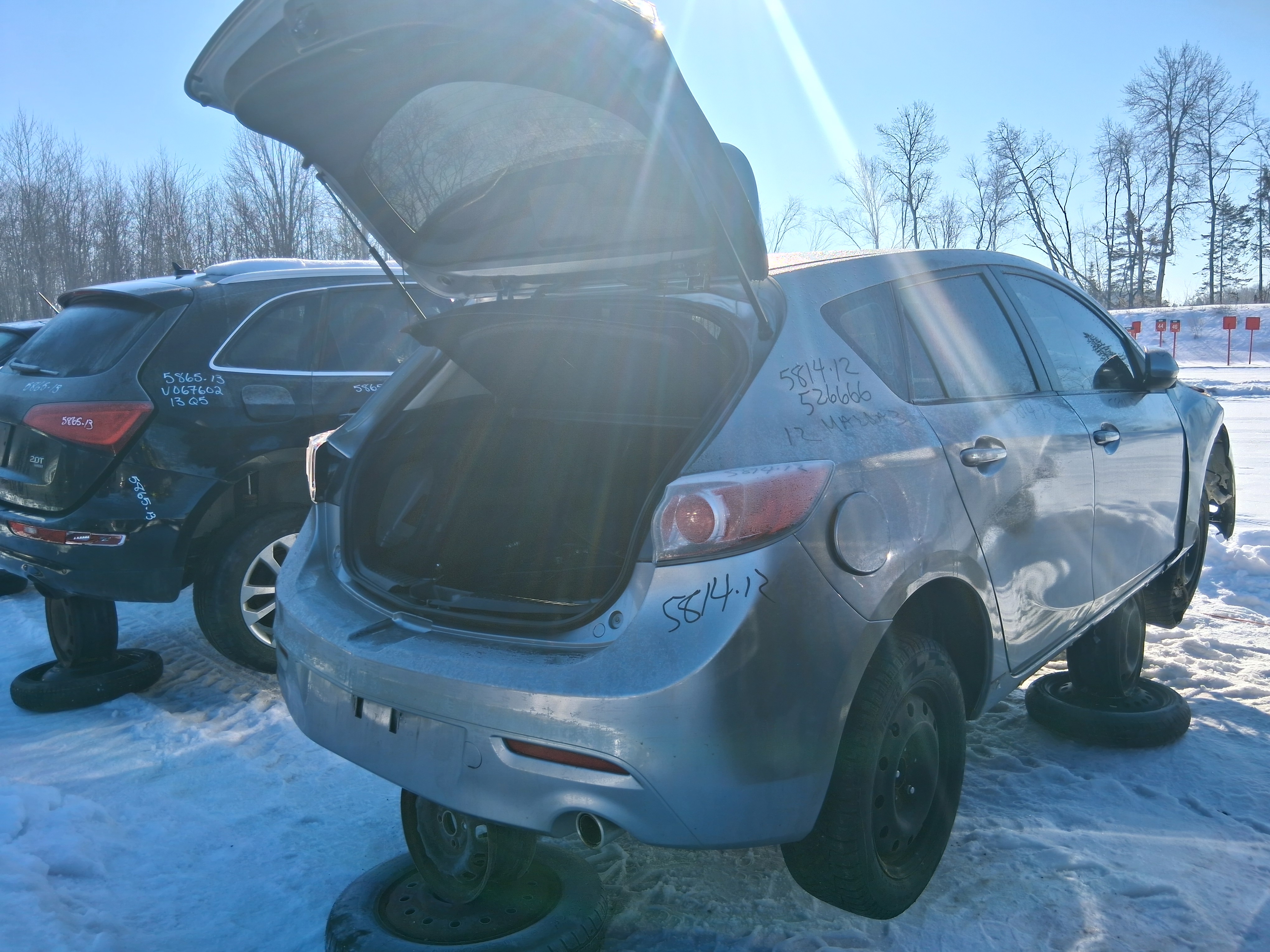 MAZDA MAZDA3 2012