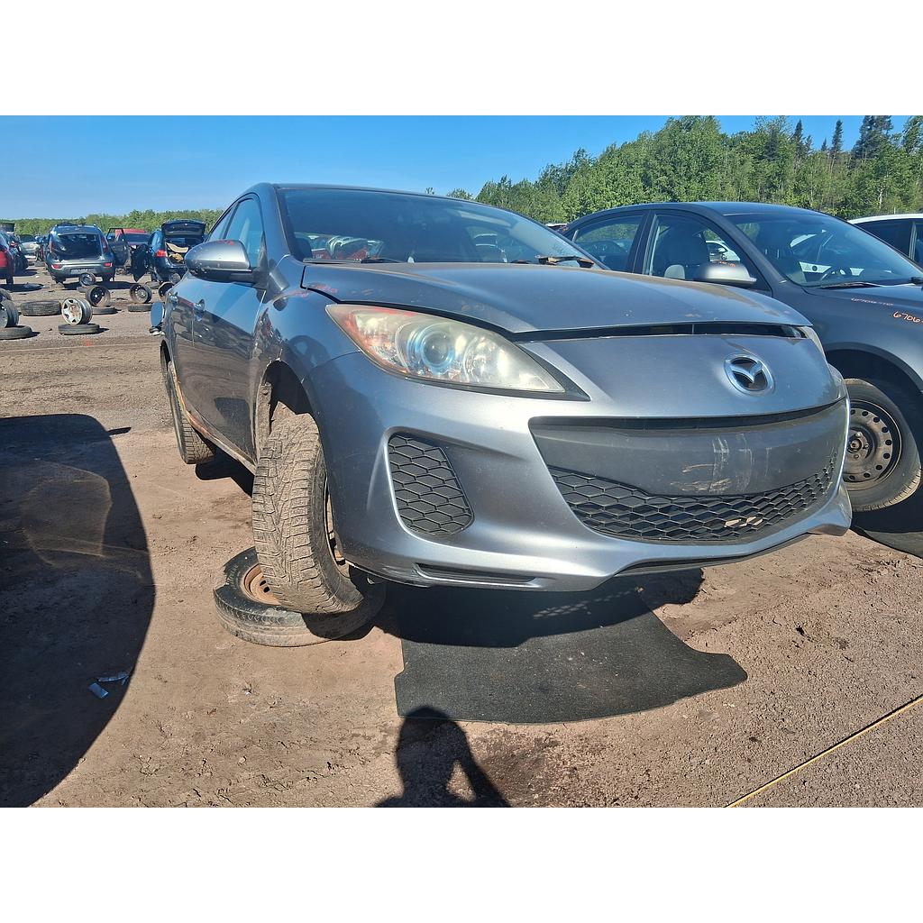 MAZDA MAZDA3 2012
