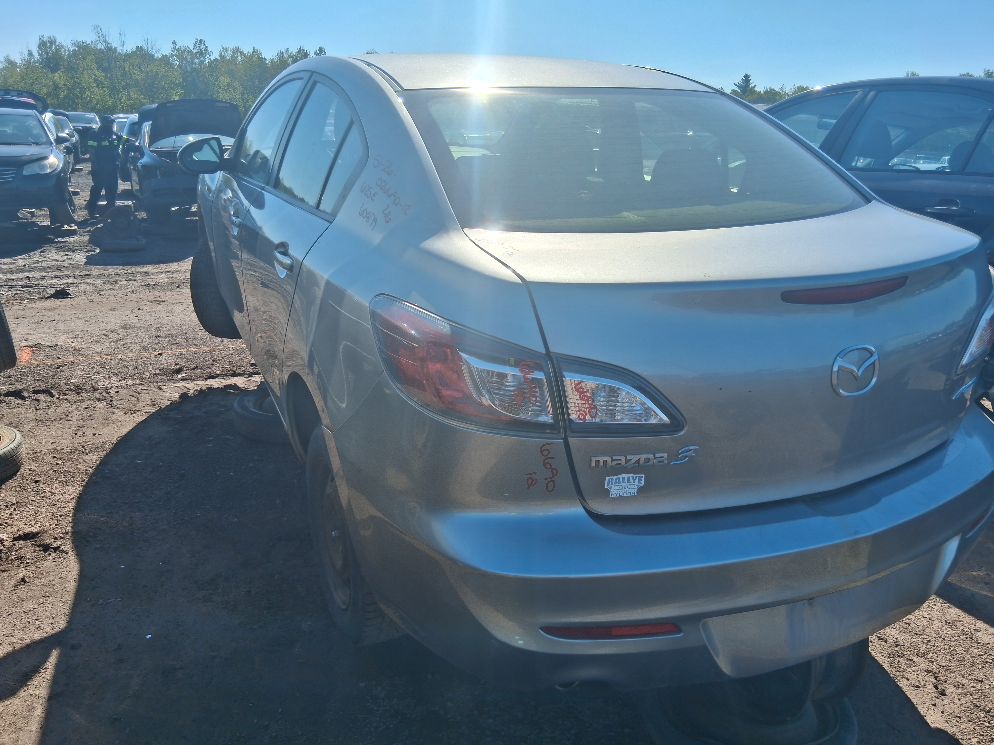 MAZDA MAZDA3 2012
