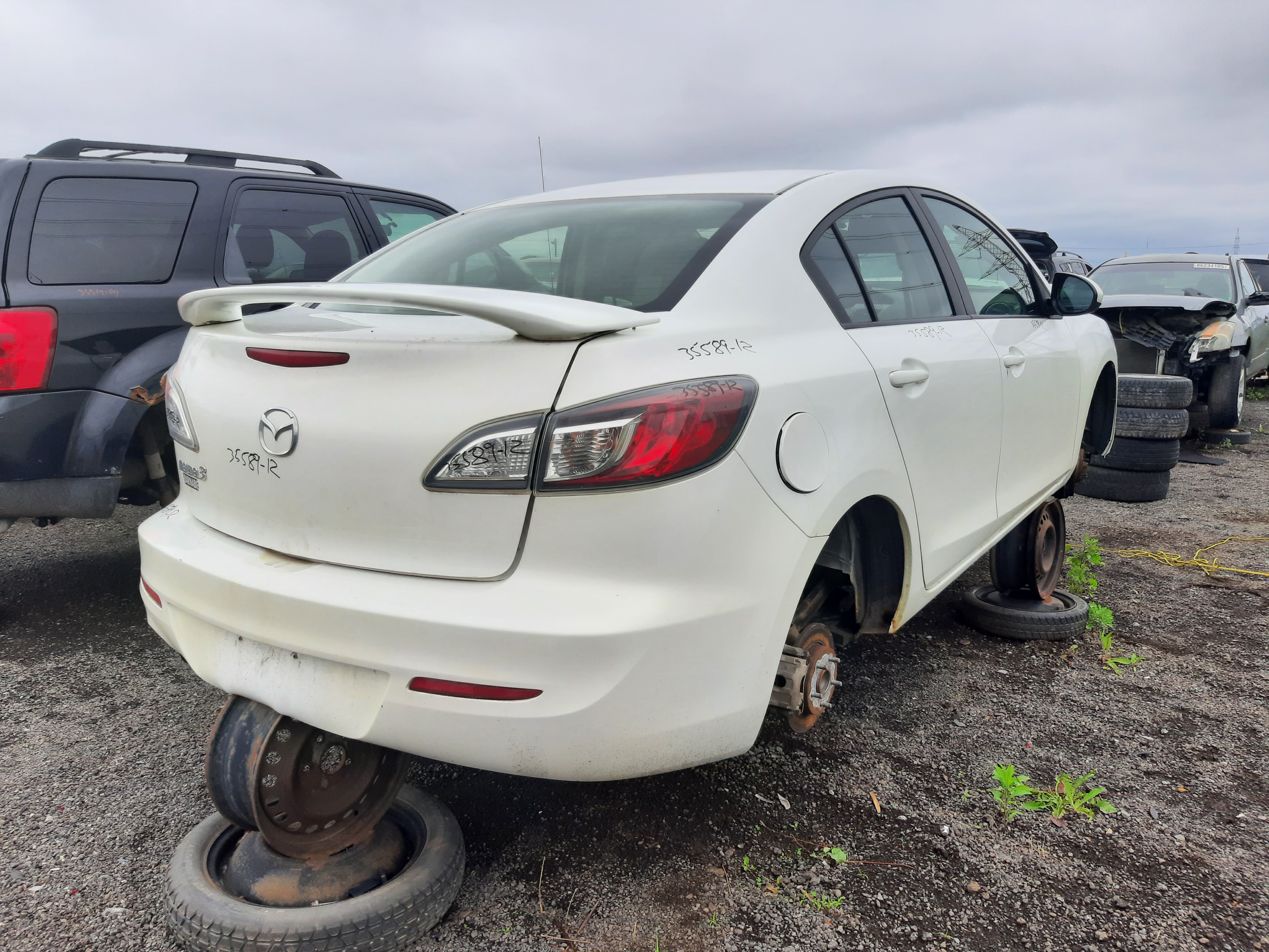 MAZDA MAZDA3 2012