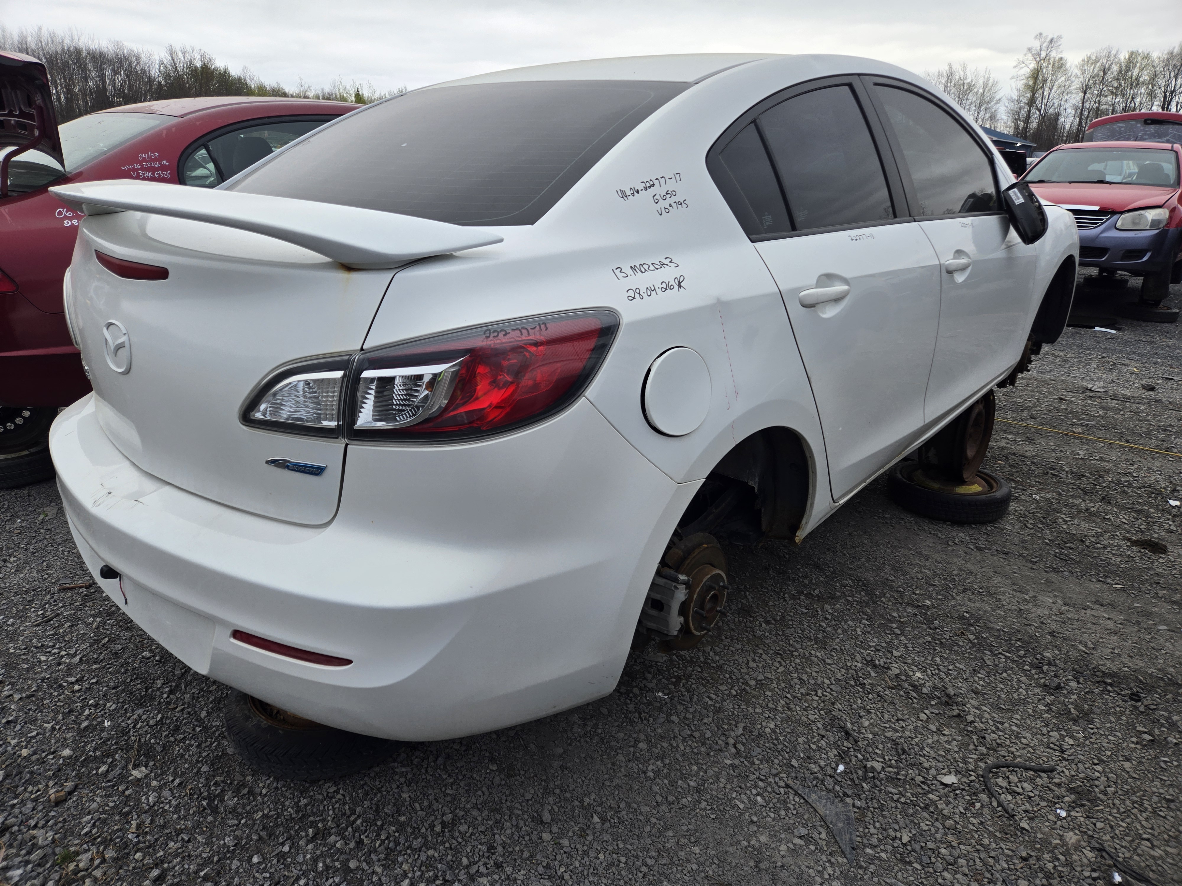 MAZDA MAZDA3 2013