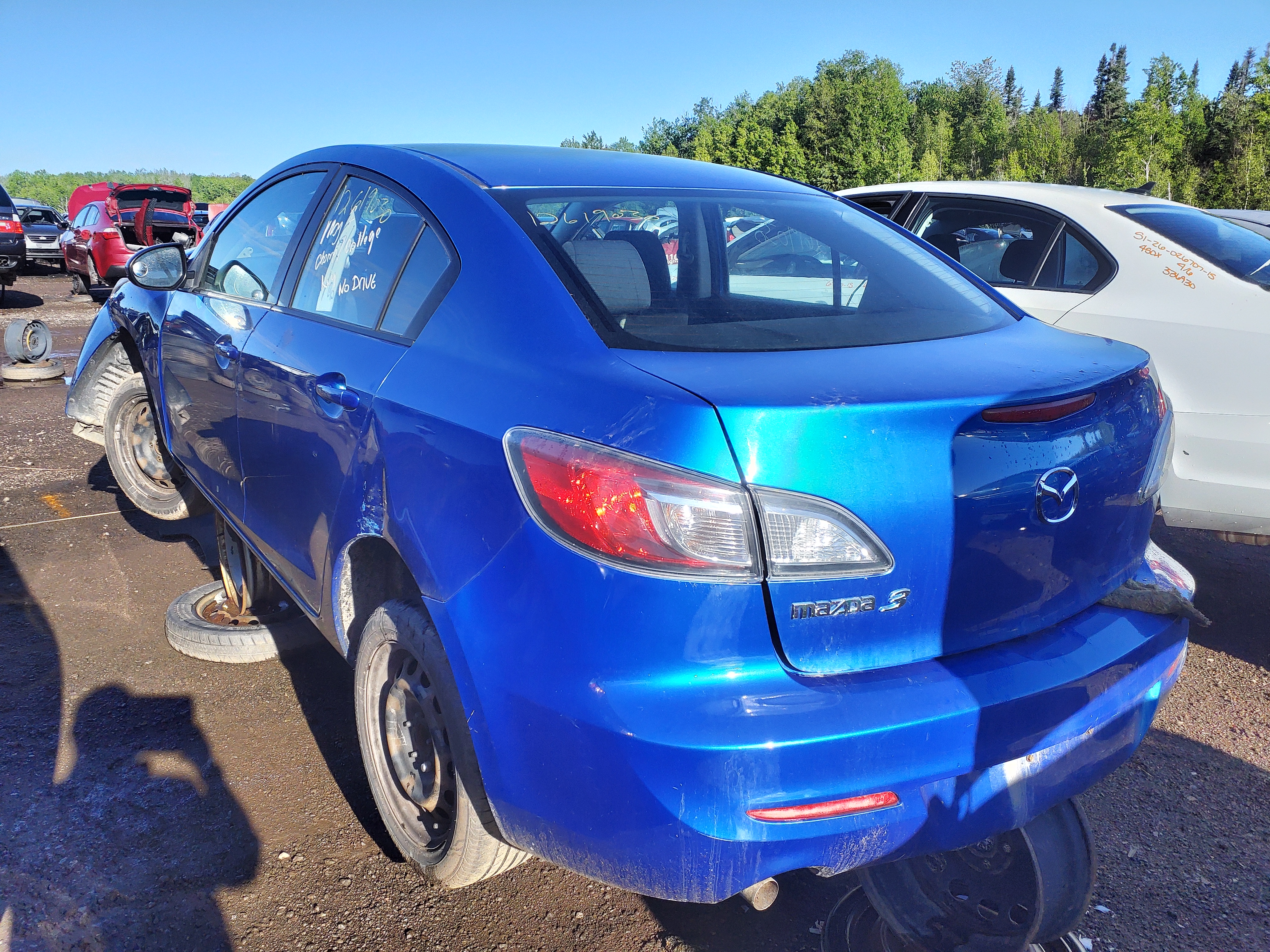 MAZDA MAZDA3 2013