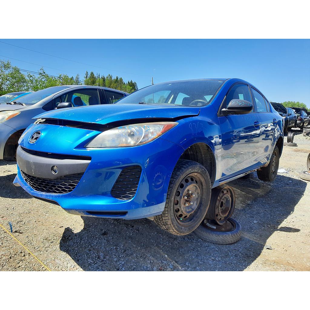 MAZDA MAZDA3 2013