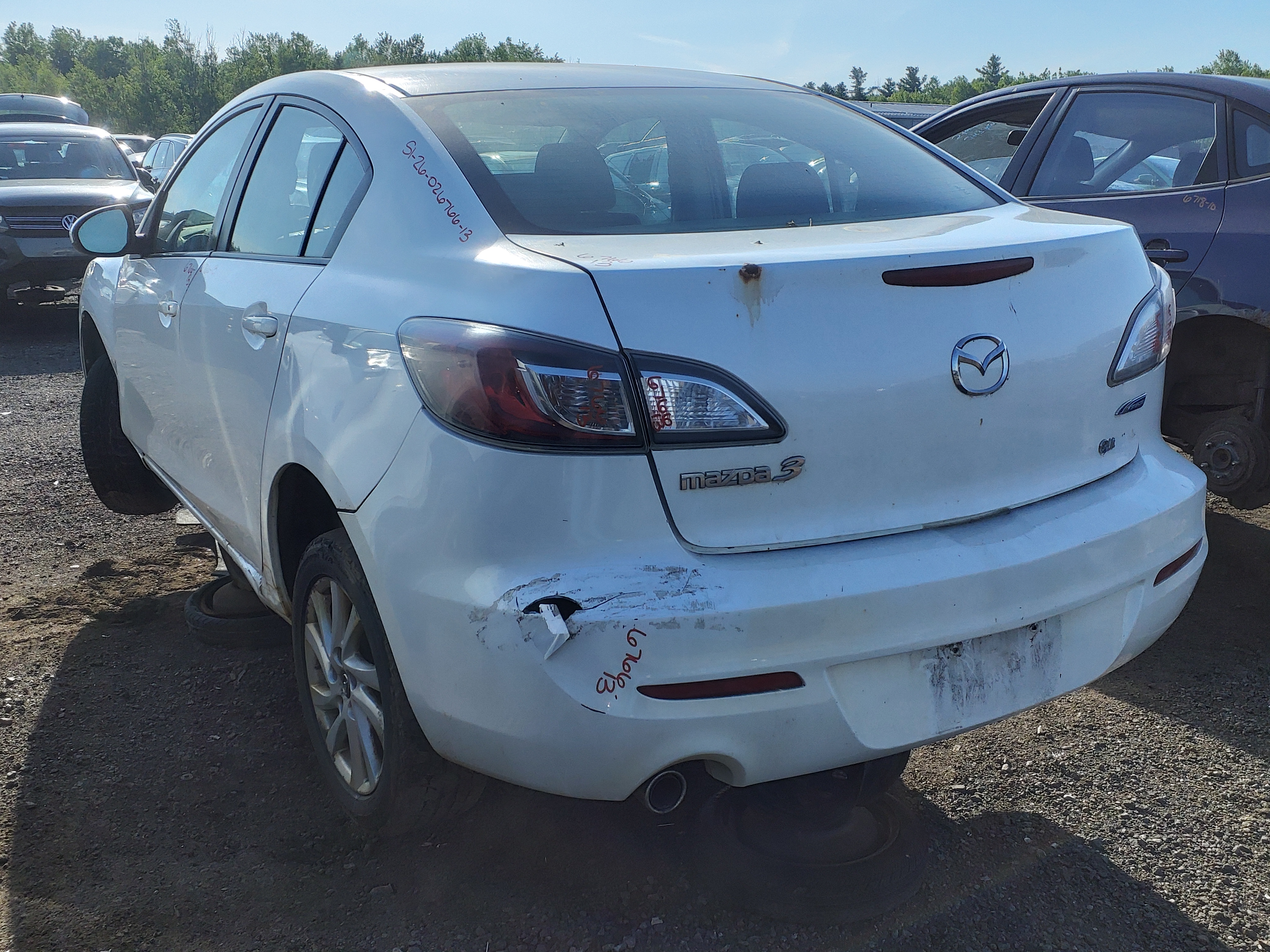 MAZDA MAZDA3 2013