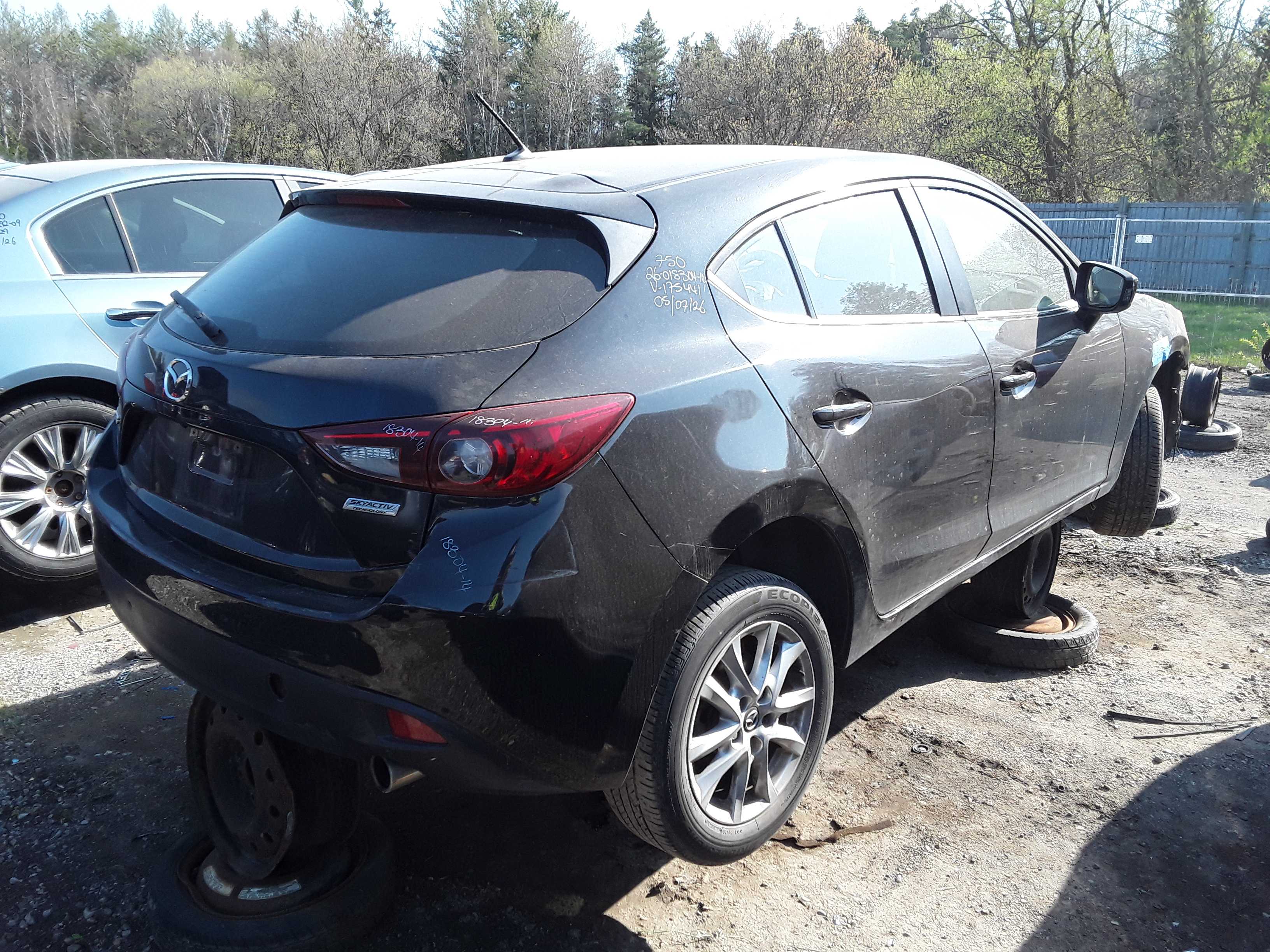 MAZDA MAZDA3 2014