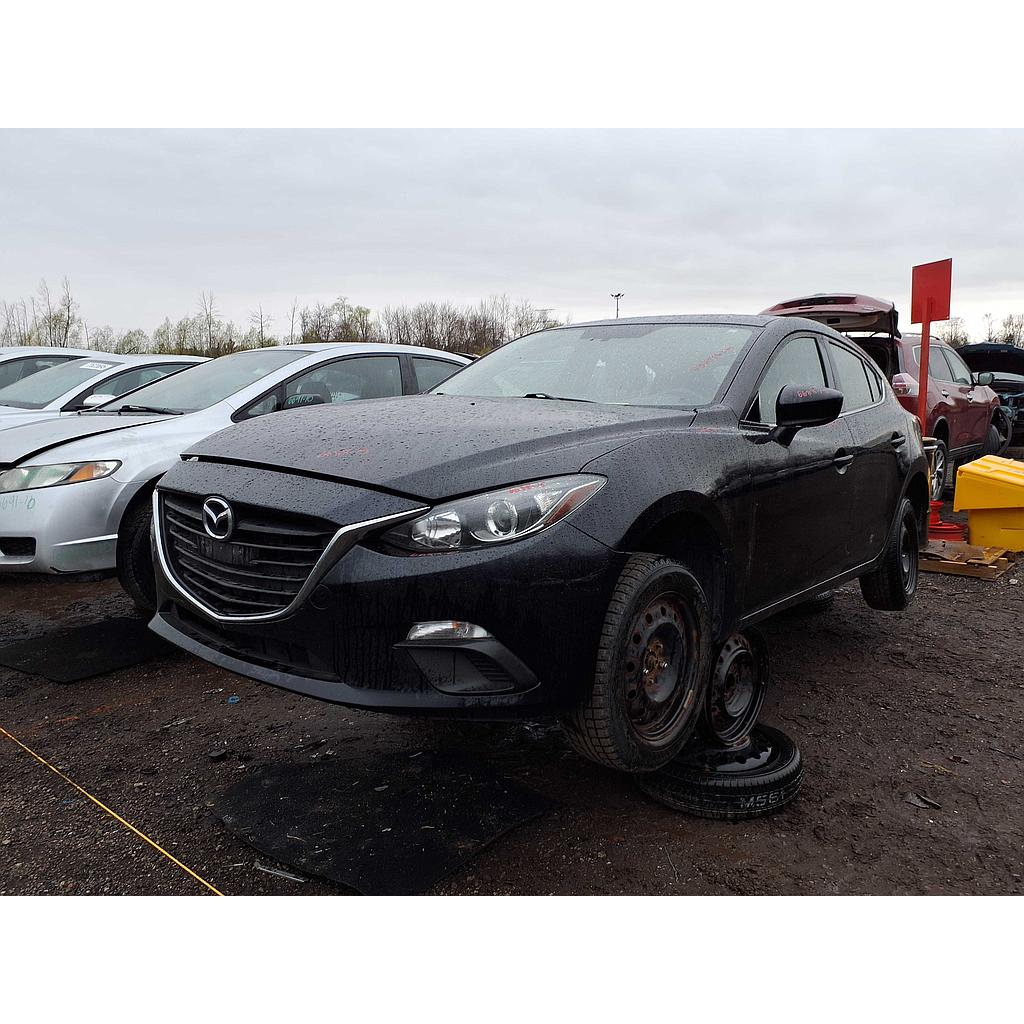 MAZDA MAZDA3 2015