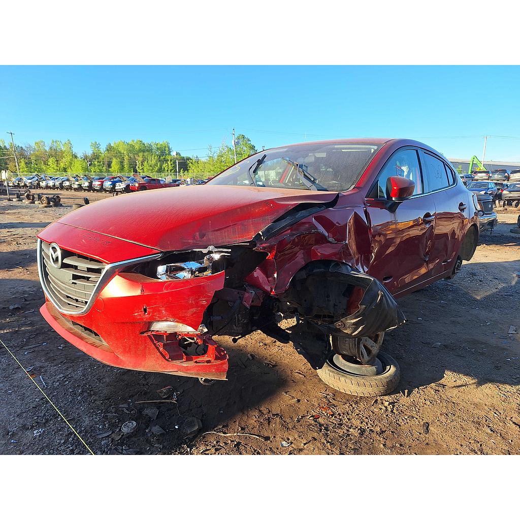 MAZDA MAZDA3 2015