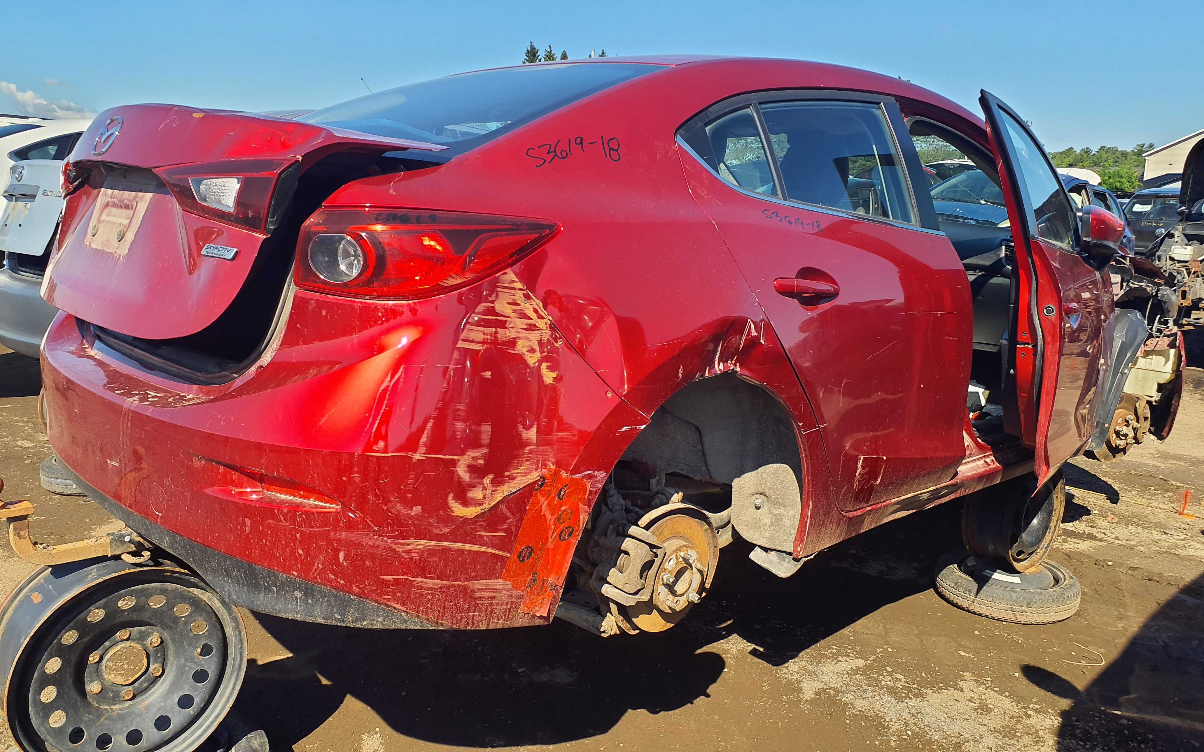 MAZDA MAZDA3 2018