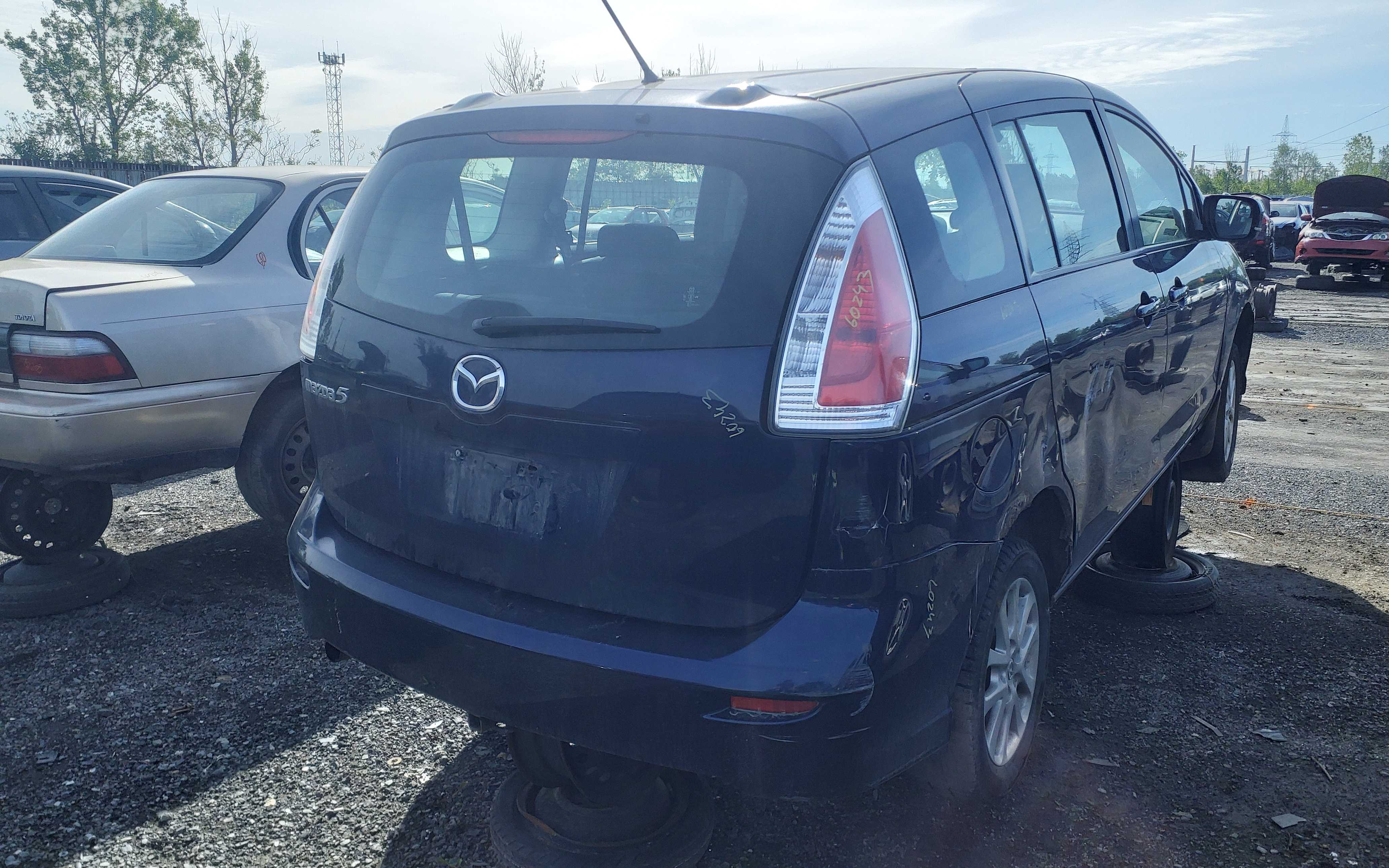 MAZDA MAZDA5 2010
