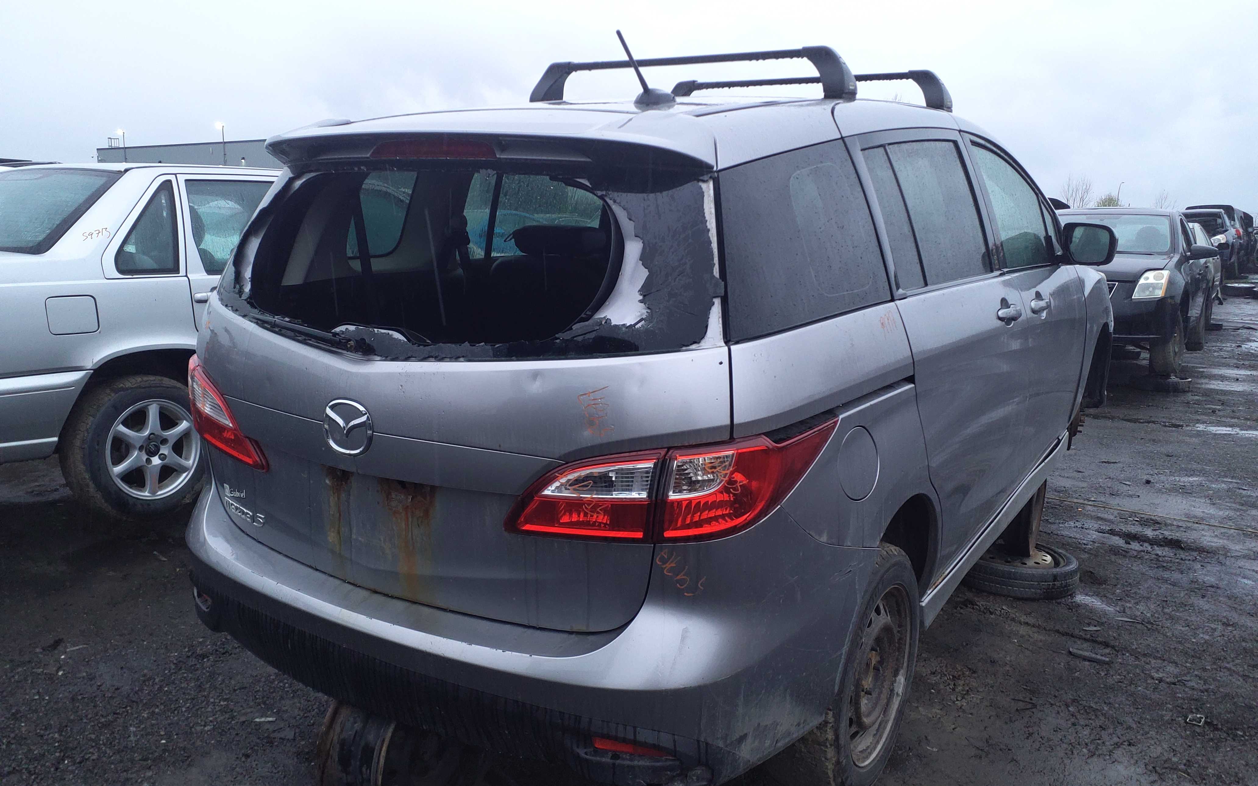 MAZDA MAZDA5 2012
